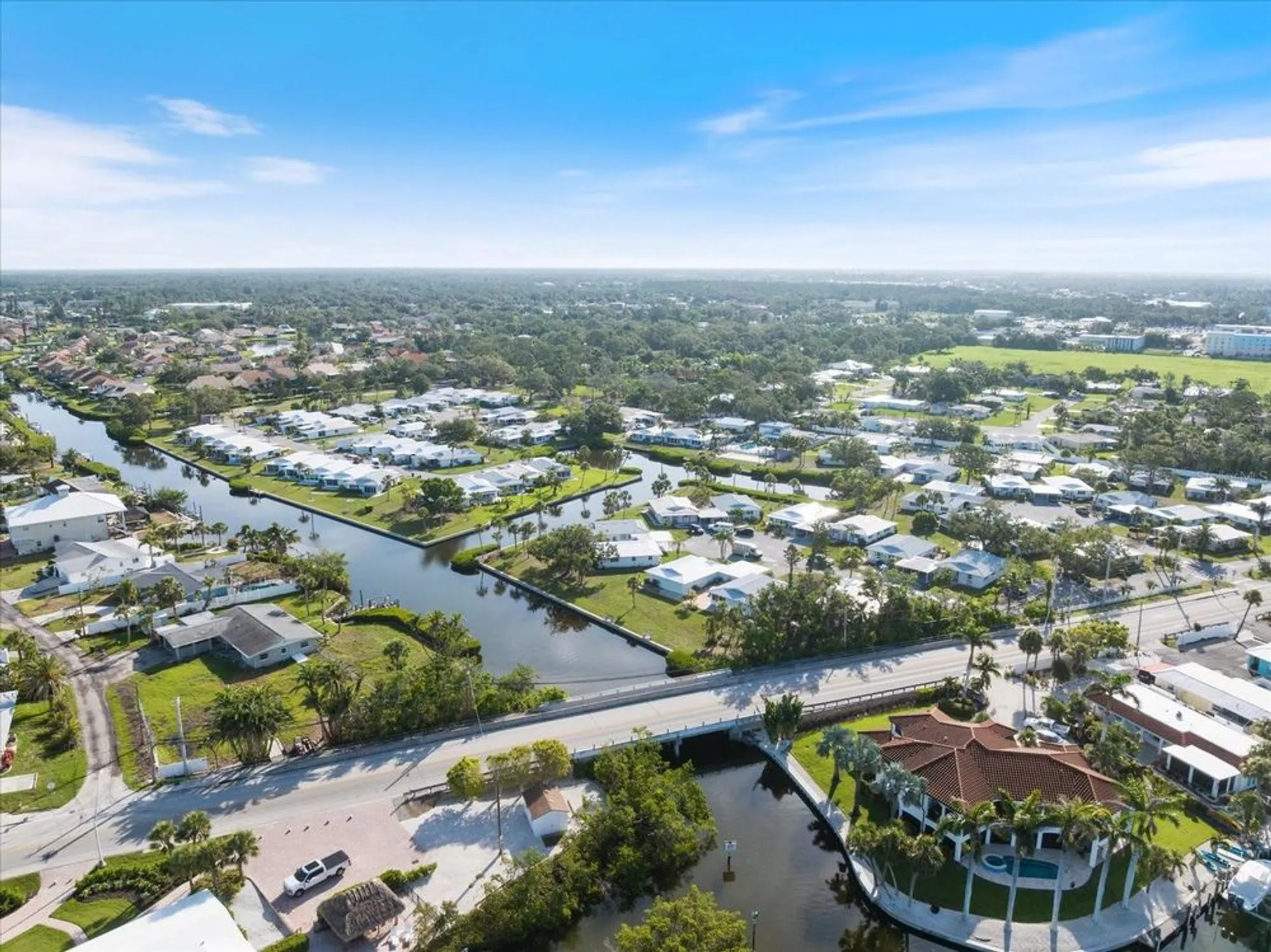 Property Slideshow image 31 of 47 | 107 clipper way # 107, Nokomis, FL, 34275