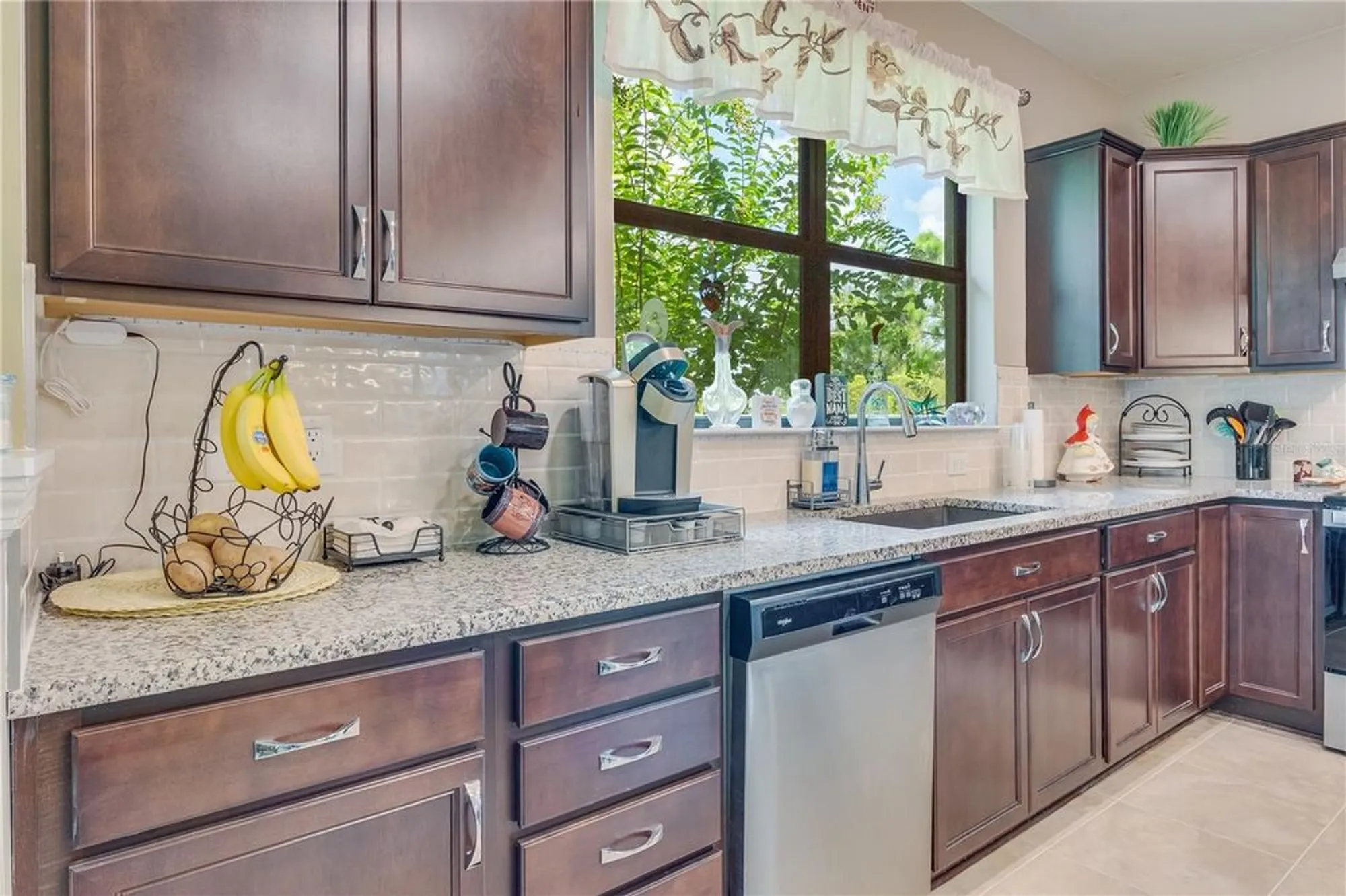 Property Slideshow image 14 of 64 | 2555 brassica dr, North Port, FL, 34289