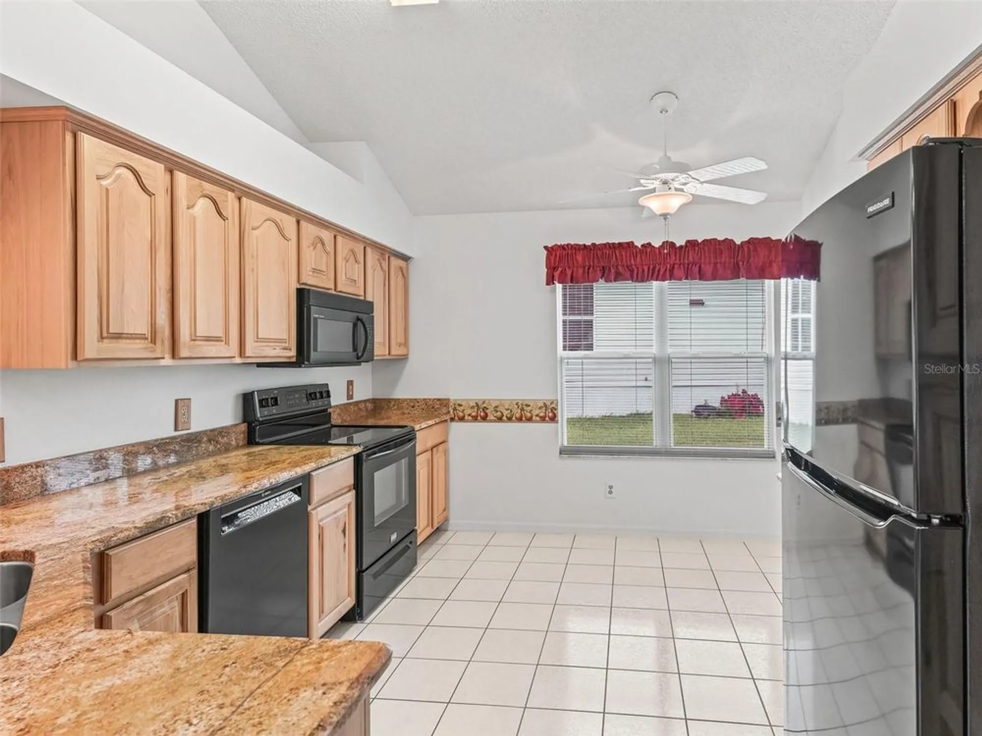 Property Slideshow image 15 of 42 | 1142 w boone ct, The Villages, FL, 32159