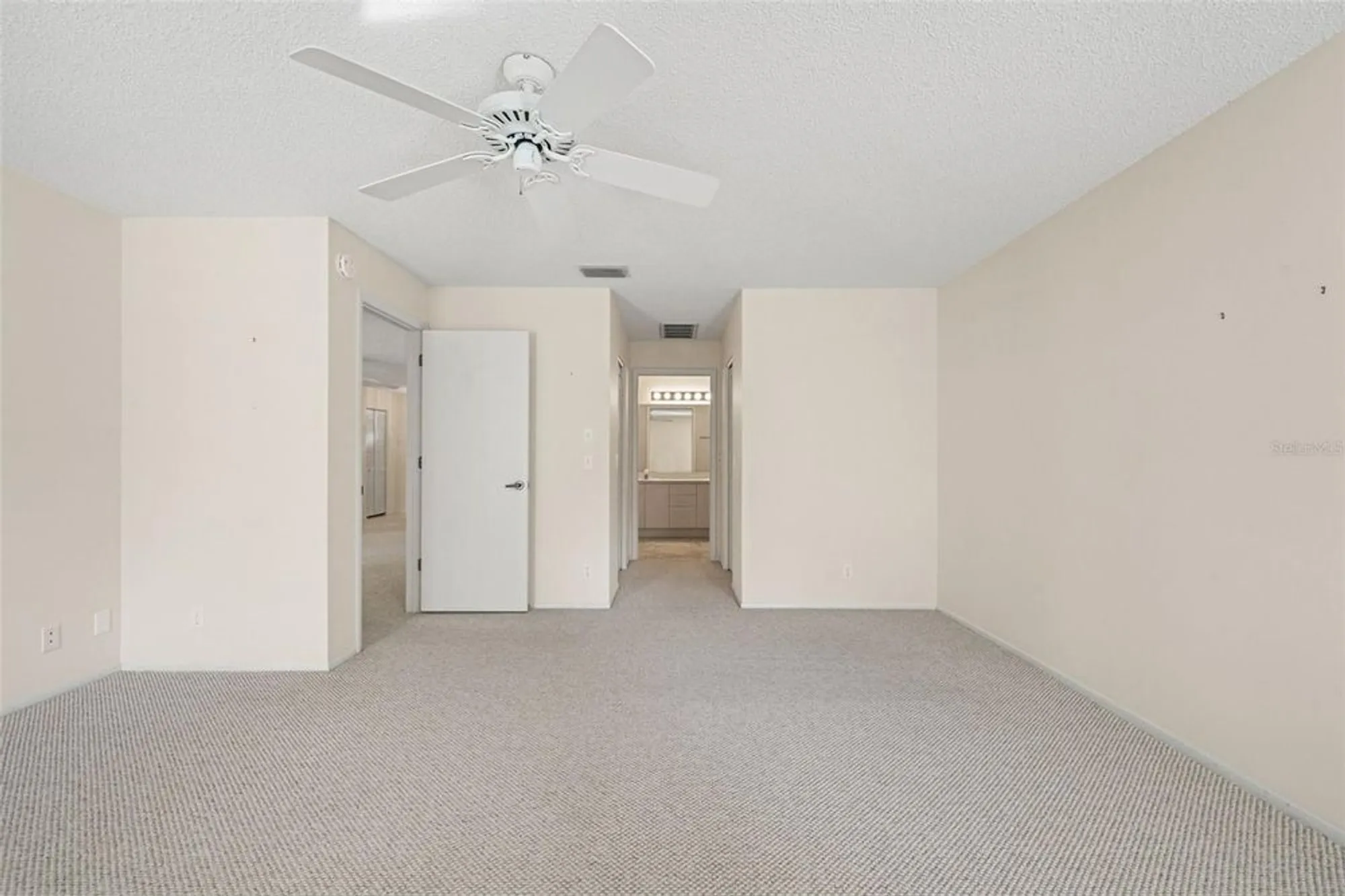 Property Slideshow image 35 of 62 | 3108 appleblossom trl, Spring Hill, FL, 34606