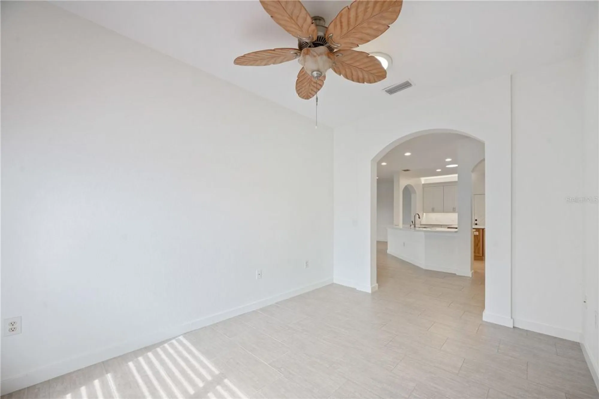 Property Slideshow image 9 of 62 | 4120 limerick dr, Lake Wales, FL, 33859