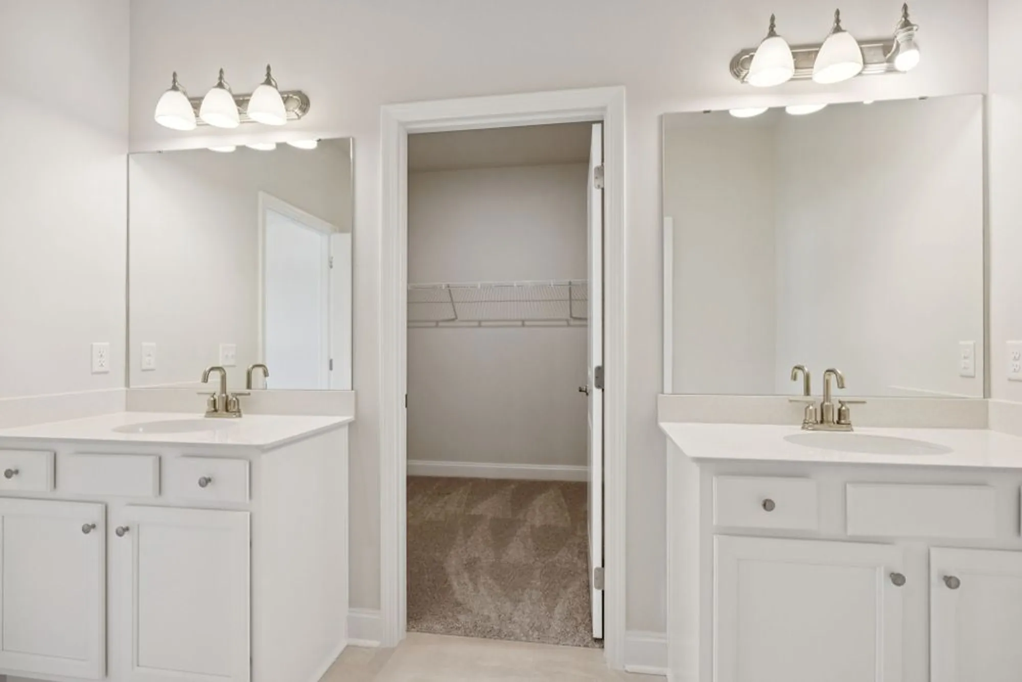 Property Slideshow image 45 of 88 | 308 stonehaus cir, Antioch, TN, 37013