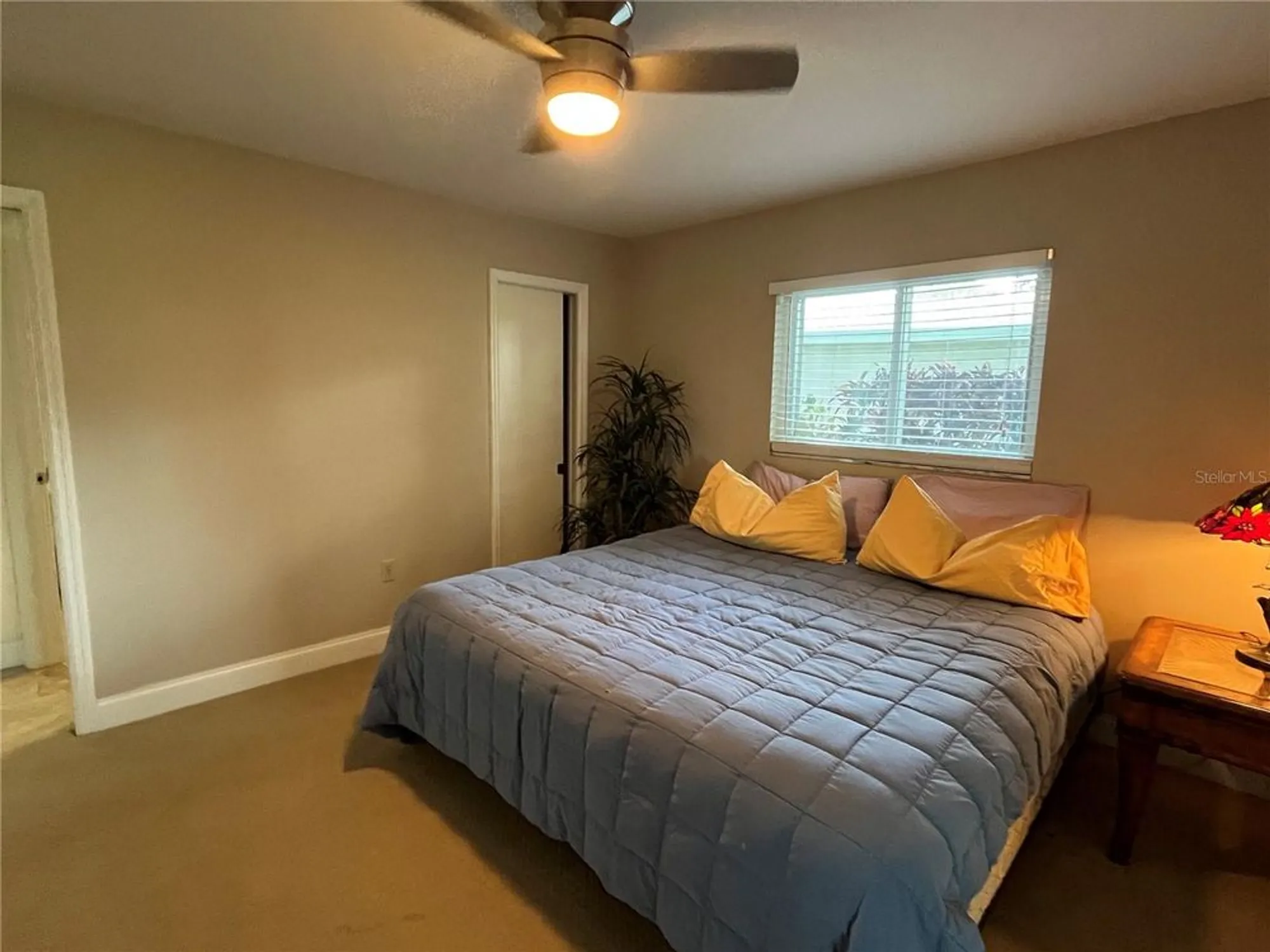 Property Slideshow image 26 of 52 | 3337 spring mill cir, Sarasota, FL, 34239