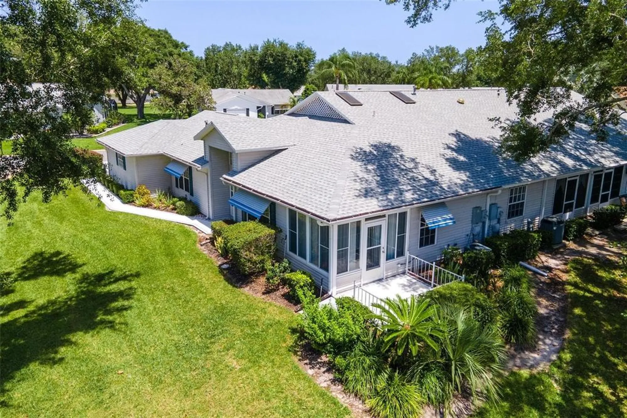 Property Slideshow image 42 of 49 | 26030 newcombe cir, Leesburg, FL, 34748