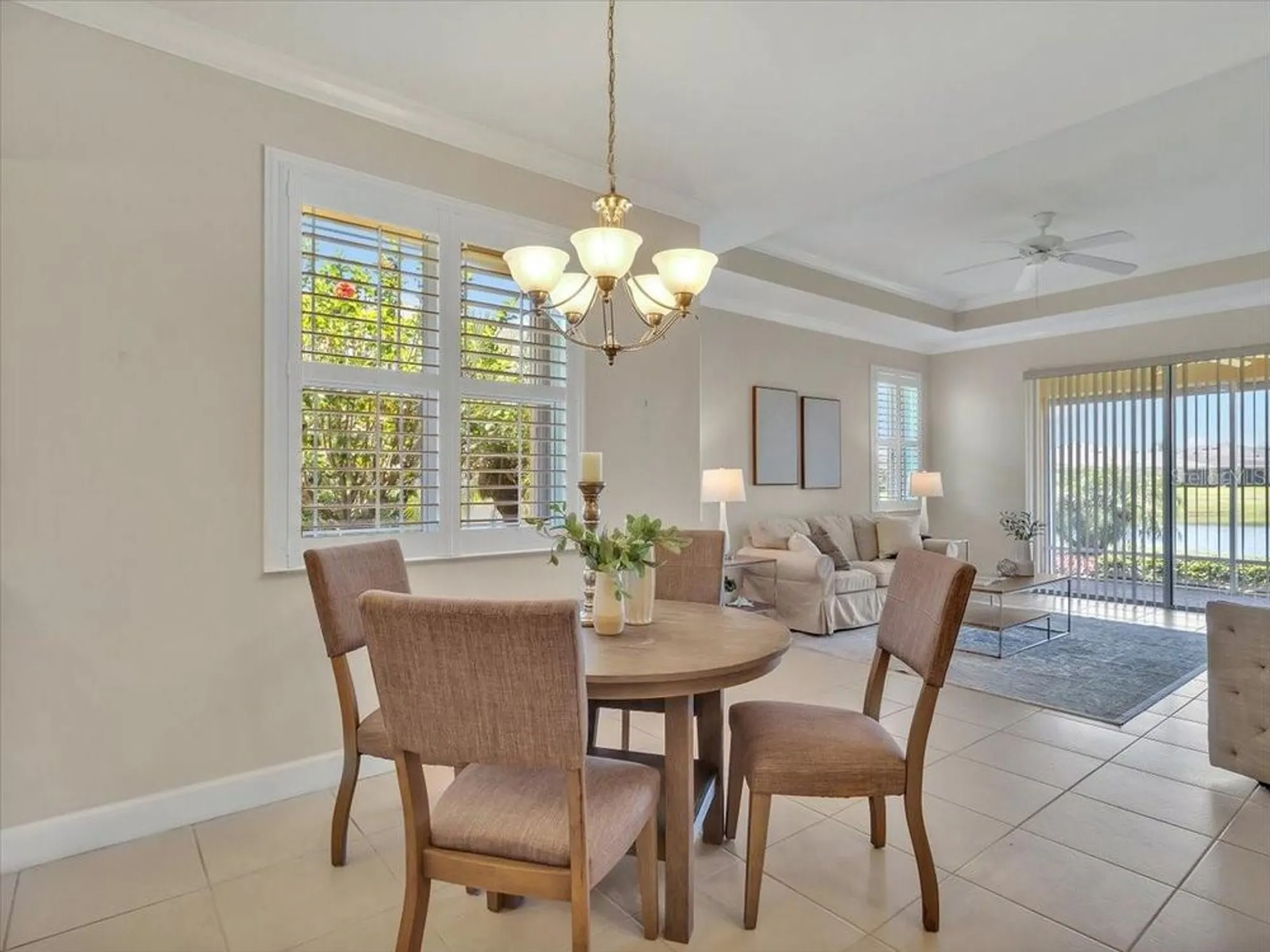 Property Slideshow image 14 of 52 | 635 chipper dr, Sun City Center, FL, 33573