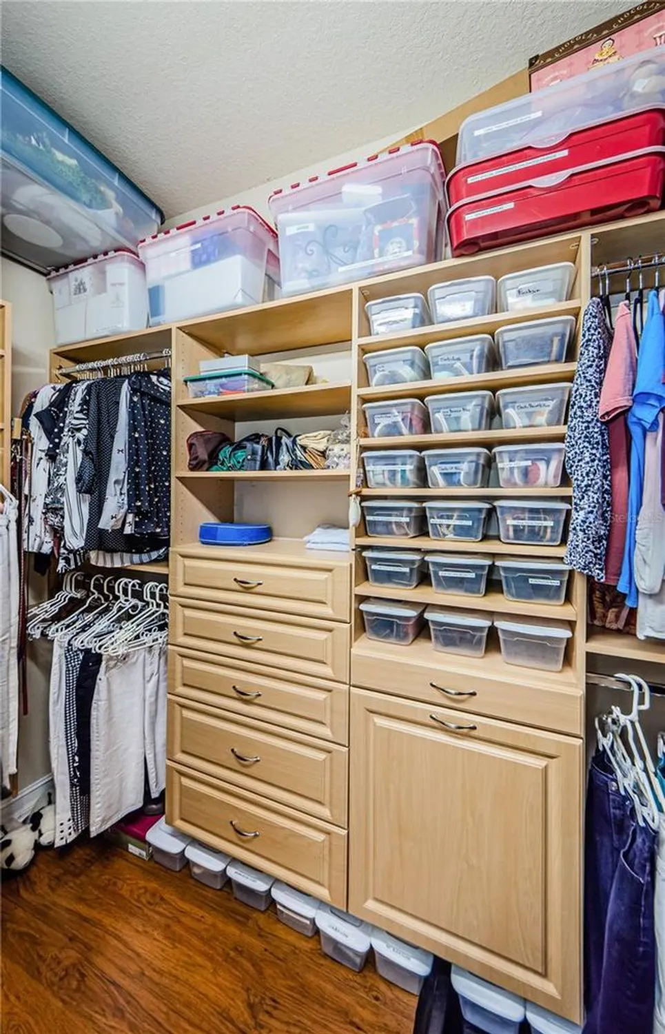 Property Slideshow image 29 of 96 | 4918 sandy brook cir, Wimauma, FL, 33598