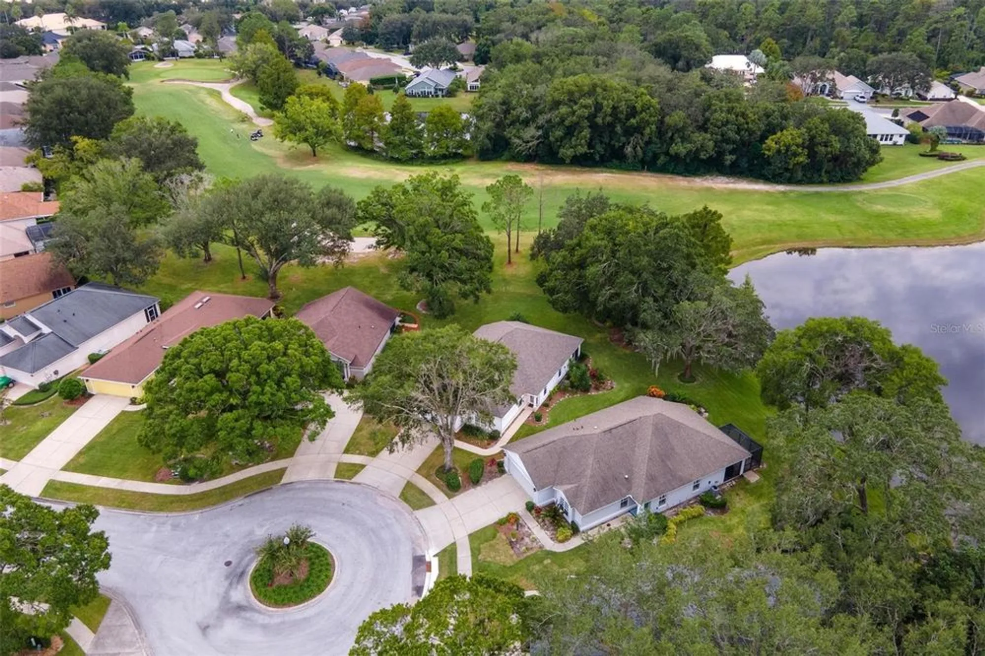 Property Slideshow image 3 of 39 | 7023 arcadian ct, Mount Dora, FL, 32757