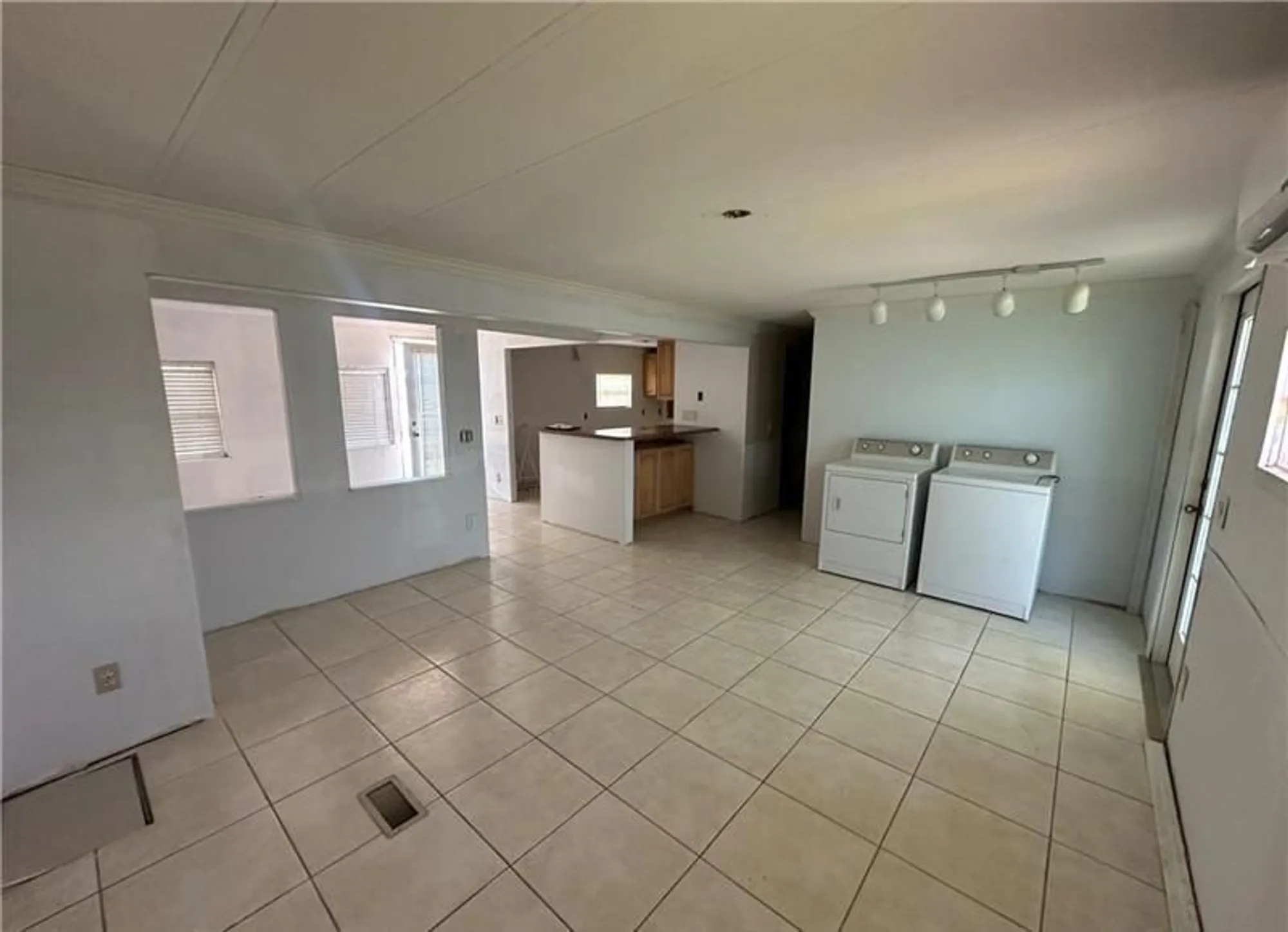 Property Slideshow image 20 of 39 | 14700 patrick henry rd # 1, North Fort Myers, FL, 33917