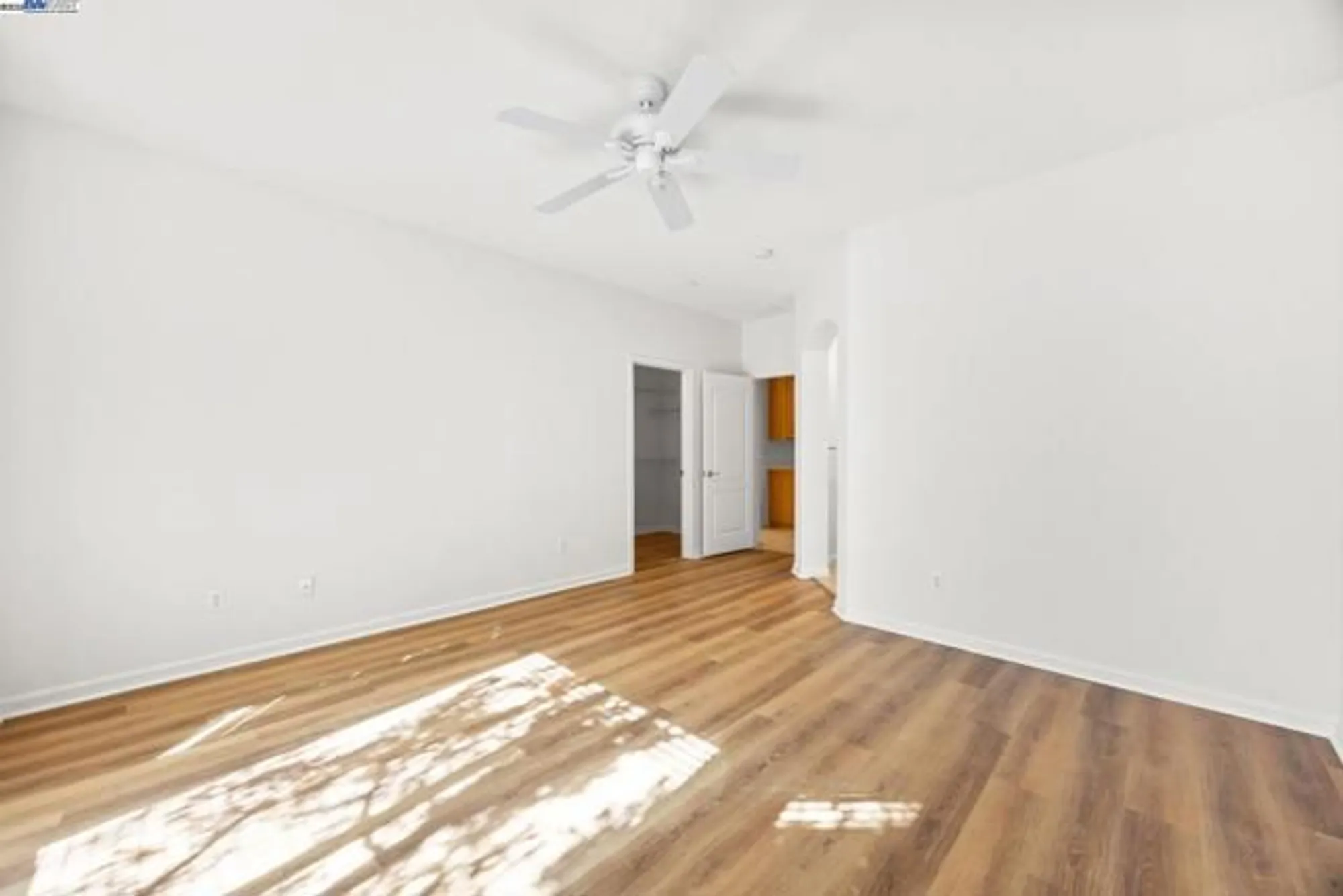 Property Slideshow image 24 of 36 | 993 centennial dr, Brentwood, CA, 94513