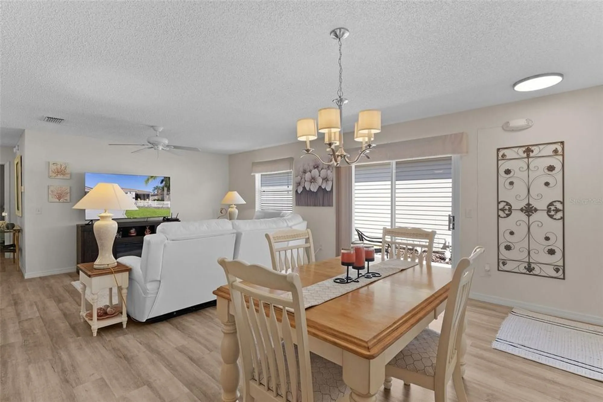 Property Slideshow image 11 of 44 | 2063 thornton ter, The Villages, FL, 32162