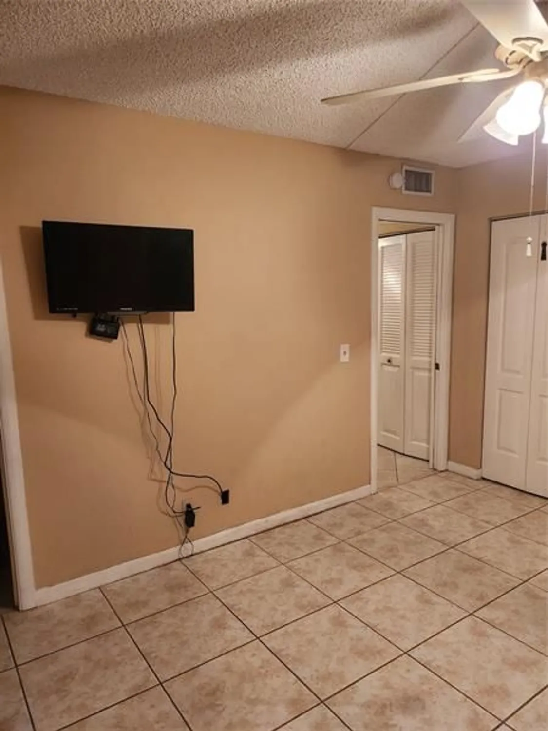Property Slideshow image 16 of 40 | 104 westbury e unit e, Deerfield Beach, FL, 33442