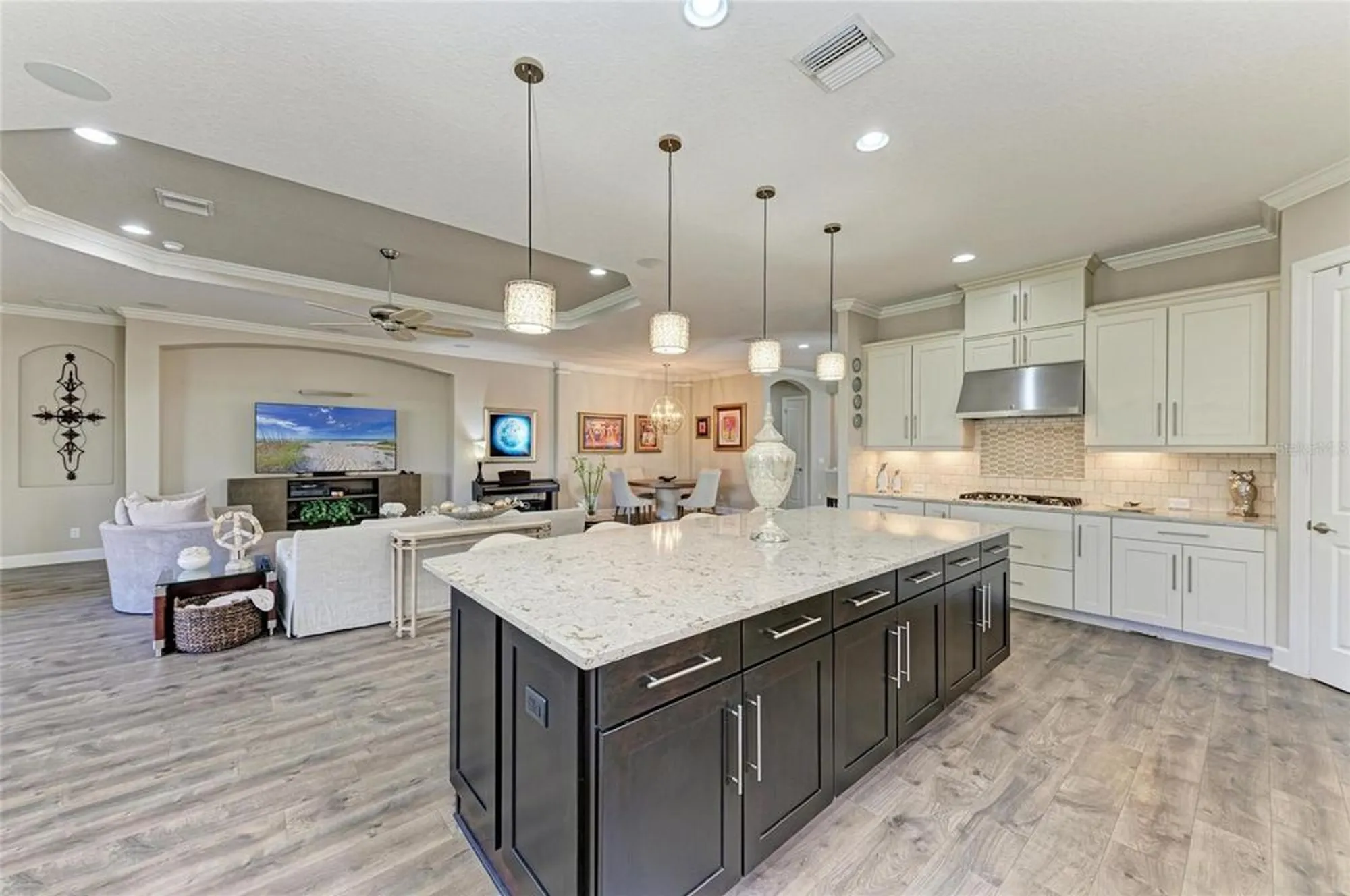 Property Slideshow image 14 of 70 | 4908 tivoli run, Bradenton, FL, 34211