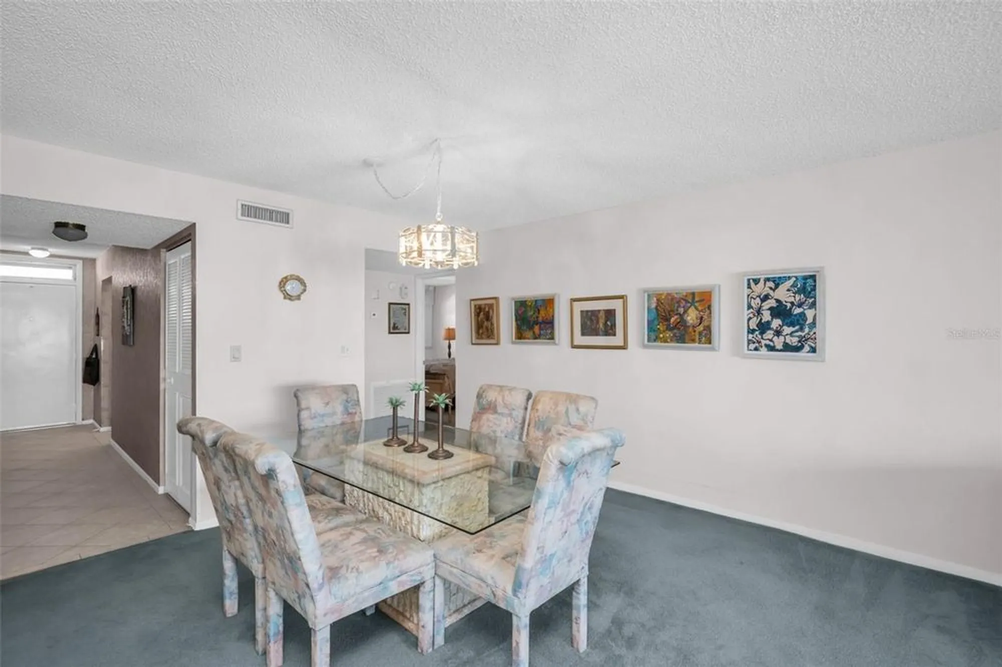 Property Slideshow image 5 of 28 | 5980 shore blvd 403, Gulfport, FL, 33707