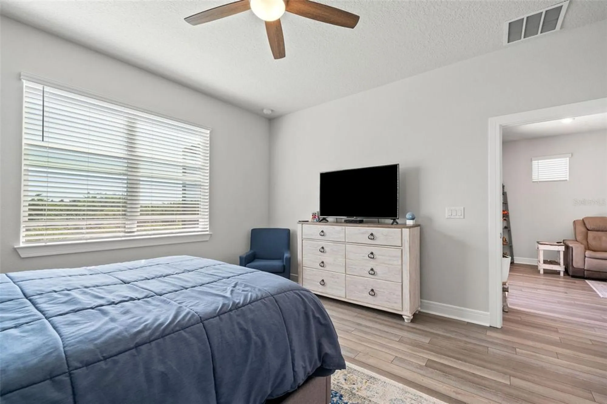 Property Slideshow image 34 of 49 | 8509 ocean tides cv, Parrish, FL, 34219