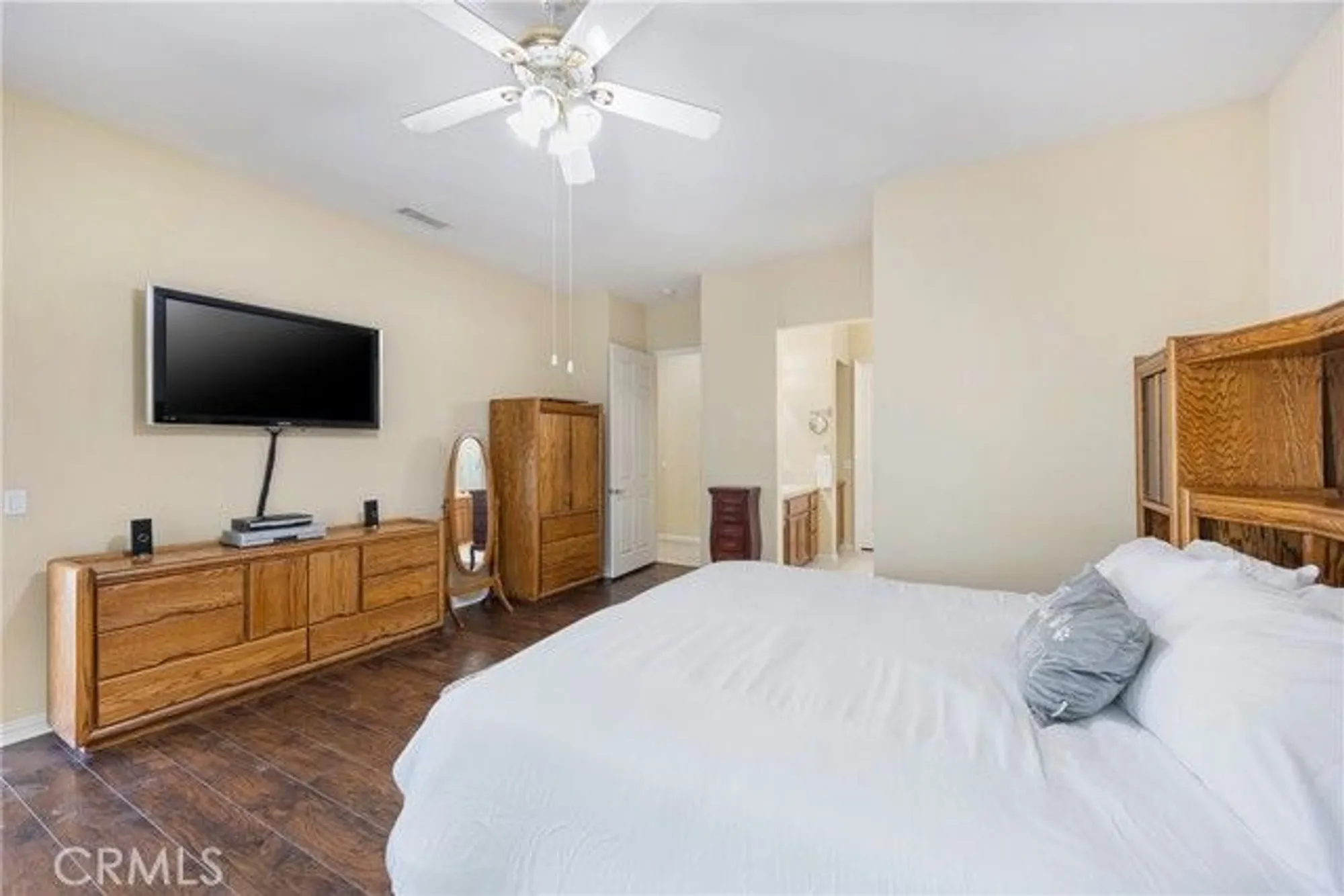 Property Slideshow image 10 of 25 | 60284 honeysuckle st, La Quinta, CA, 92253