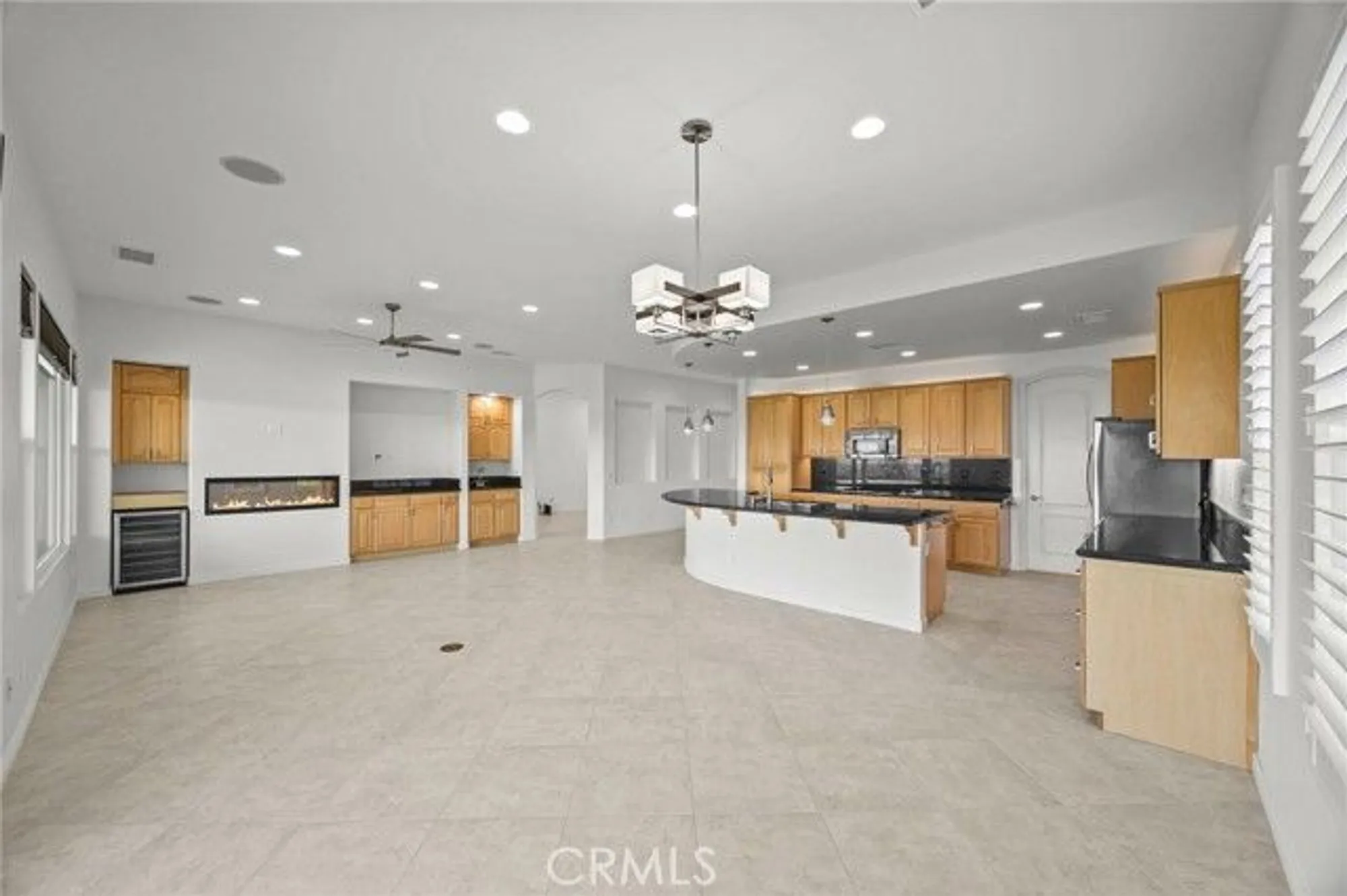 Property Slideshow image 7 of 35 | 9116 pinyon point ct, Corona, CA, 92883