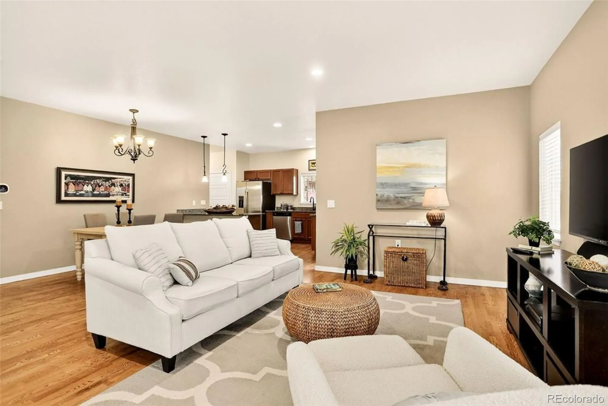 Property Slideshow image 11 of 32 | 12627 madison way, Thornton, CO, 80241