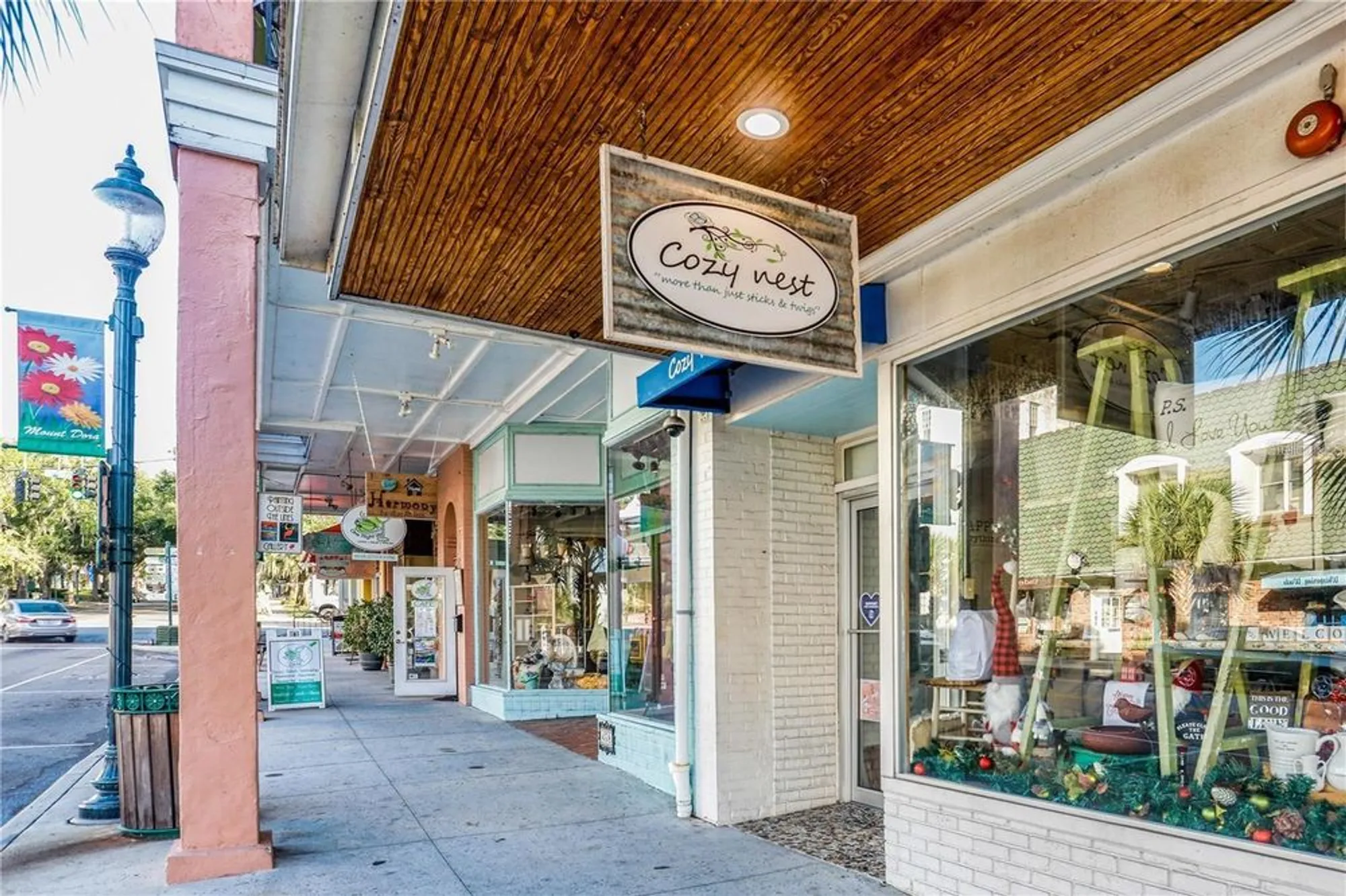 Property Slideshow image 71 of 77 | 8852 bridgeport bay cir, Mount Dora, FL, 32757