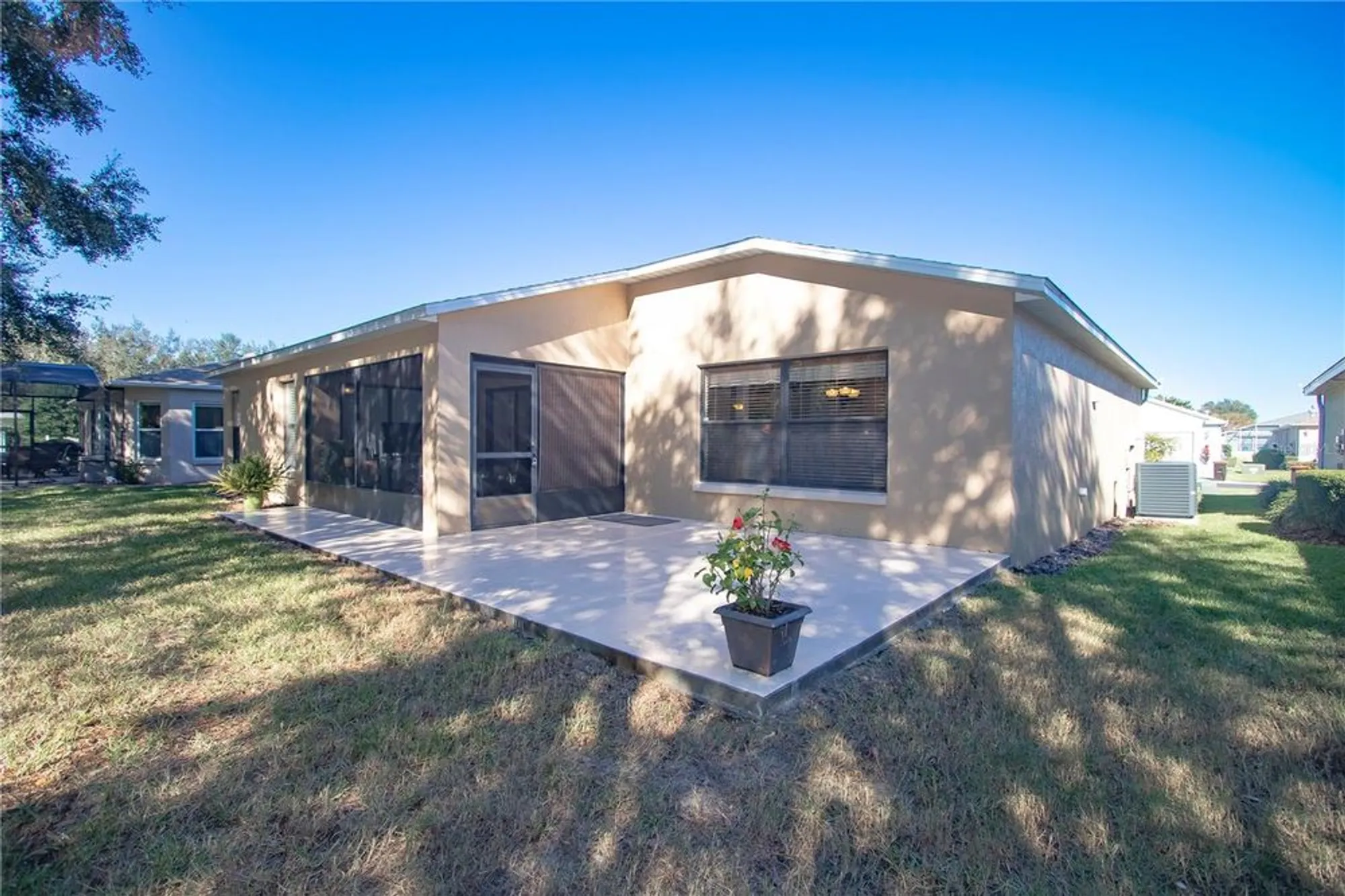 Property Slideshow image 13 of 73 | 16465 sw 14th avenue rd, Ocala, FL, 34473