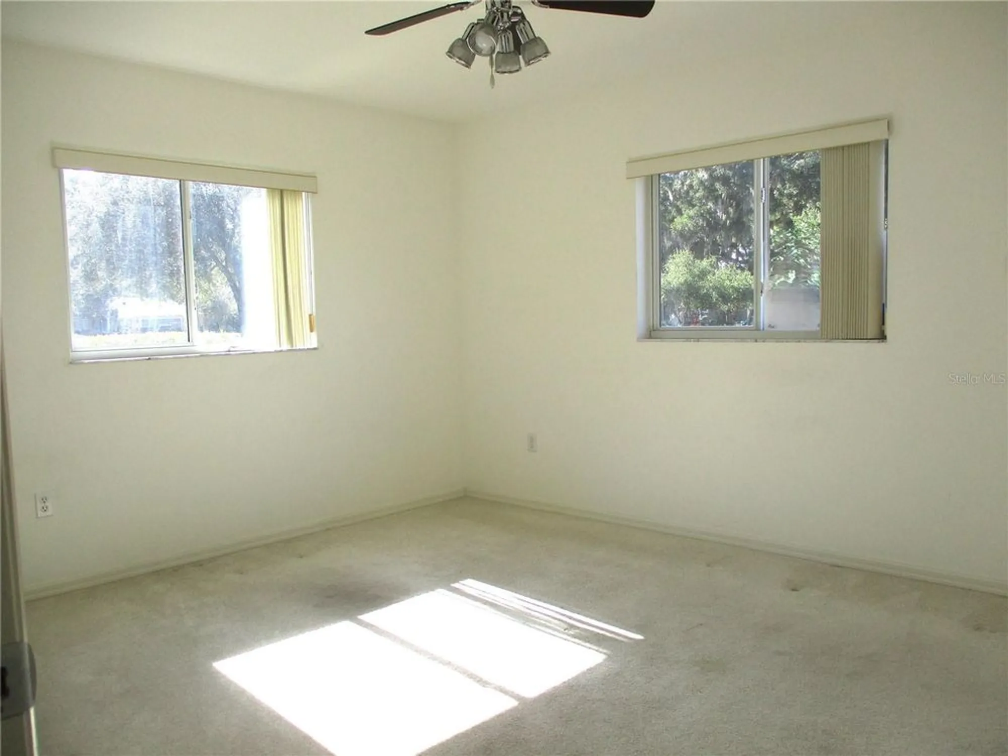 Property Slideshow image 29 of 77 | 14652 sw 112th cir, Dunnellon, FL, 34432