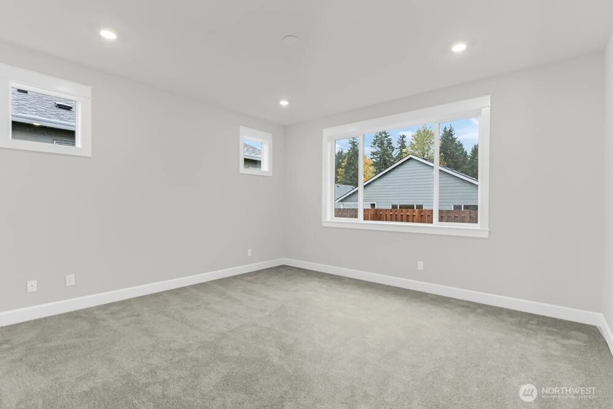 Property Slideshow image 9 of 23 | 9245 nootka ct, Lacey, WA, 98513
