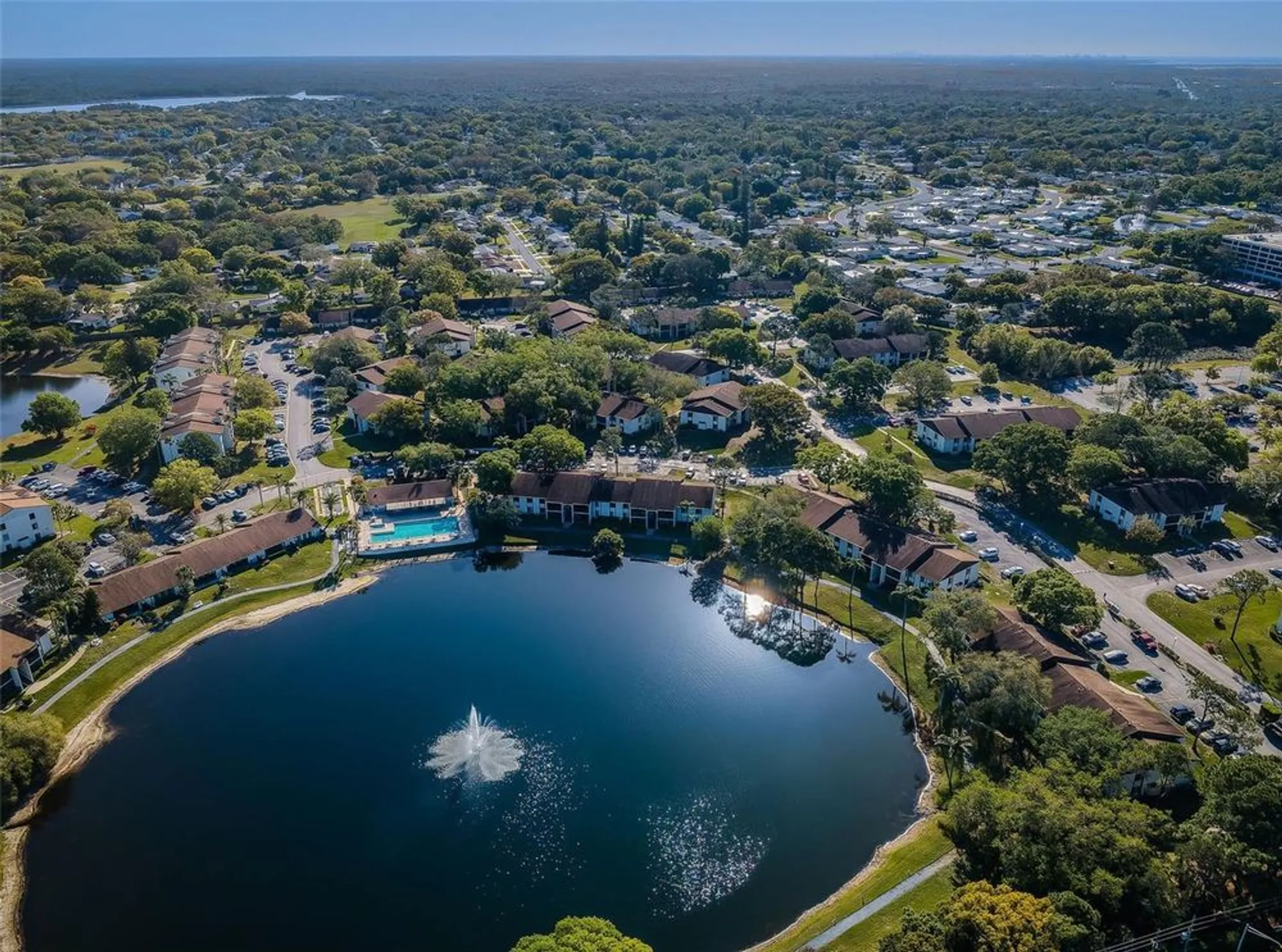 Property Slideshow image 61 of 70 | 2687 pine ridge way e1, Palm Harbor, FL, 34684