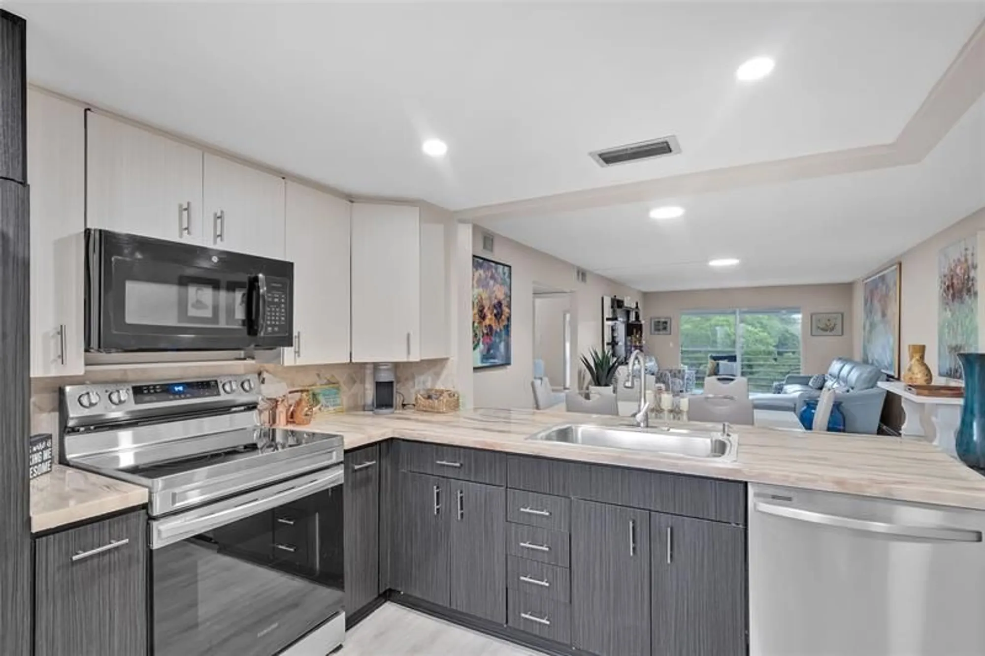 Property Slideshow image 17 of 41 | 2504 antigua ter b3, Coconut Creek, FL, 33066