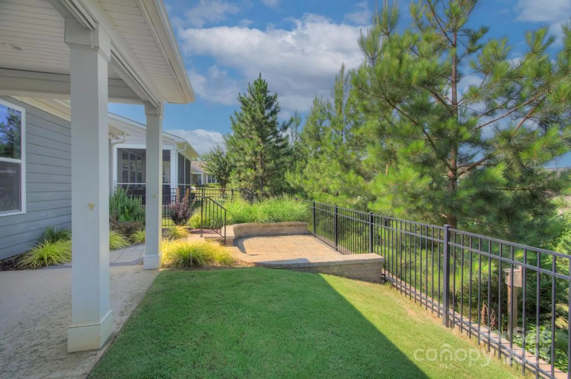 Property Slideshow image 31 of 46 | 5527 cheerful ln, Charlotte, NC, 28215