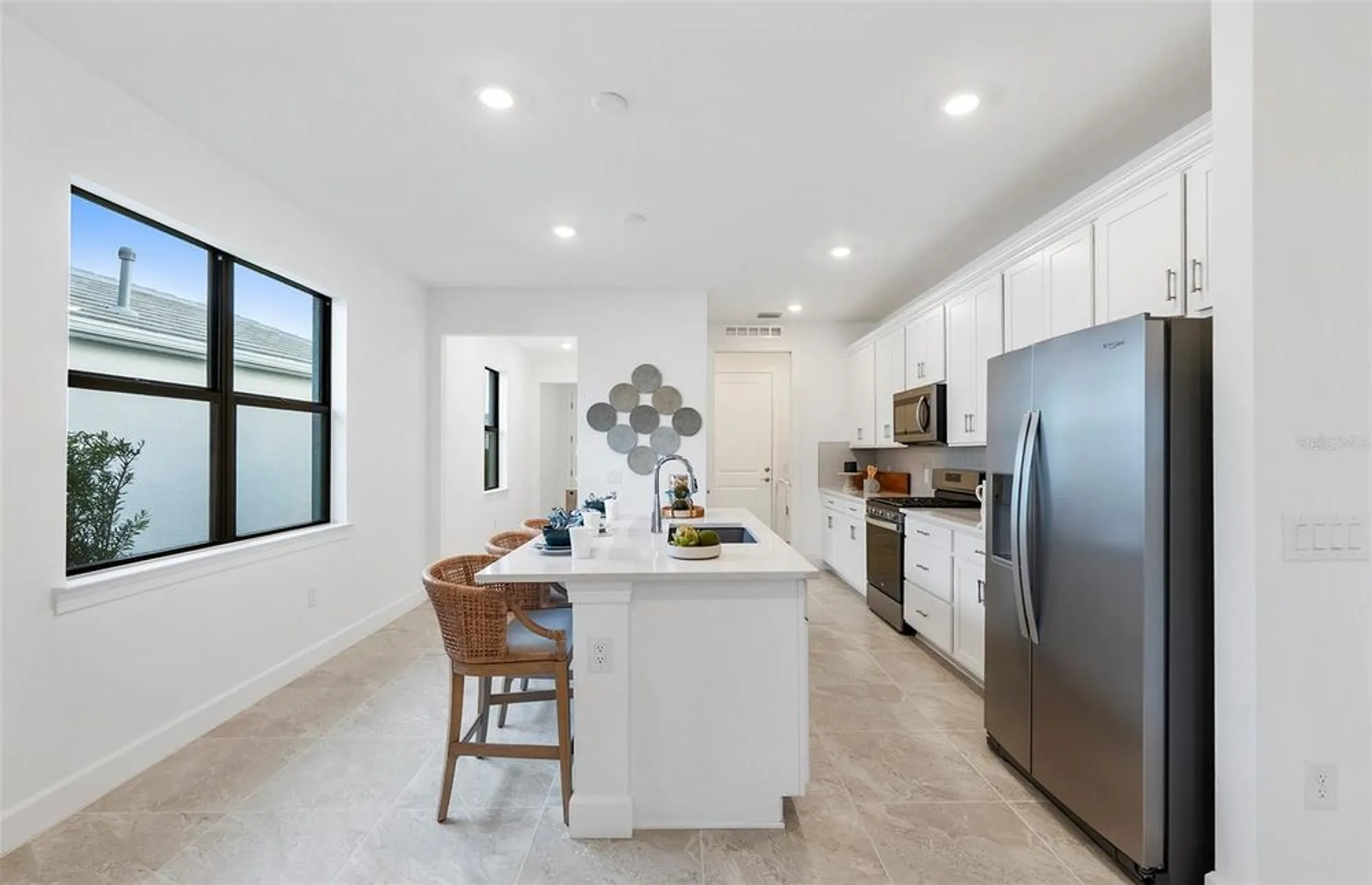 Property Slideshow image 6 of 23 | 18921 indian rock pl, Lakewood Ranch, FL, 34211