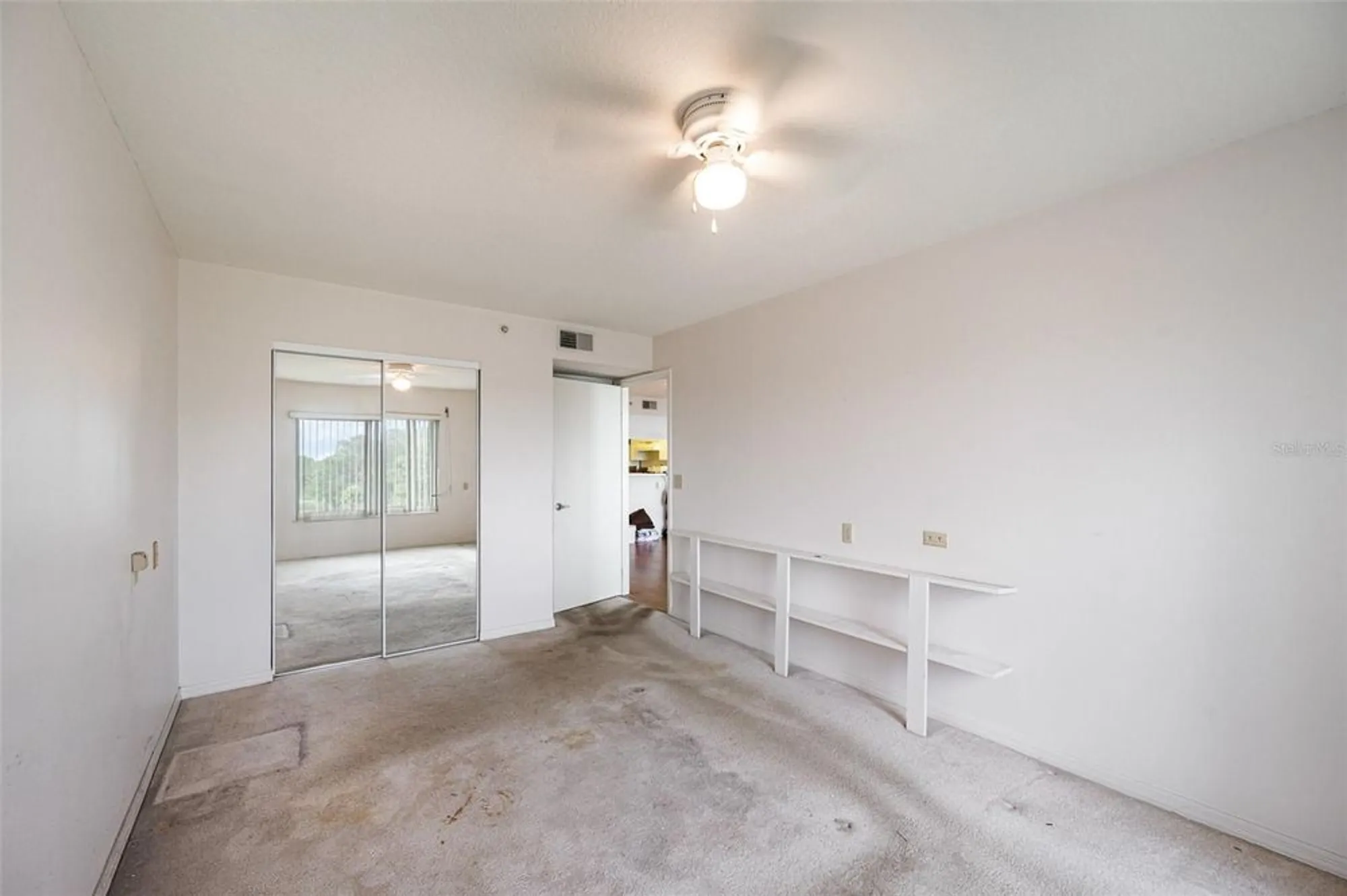Property Slideshow image 16 of 26 | 1420 huntington ln 2502, Rockledge, FL, 32955