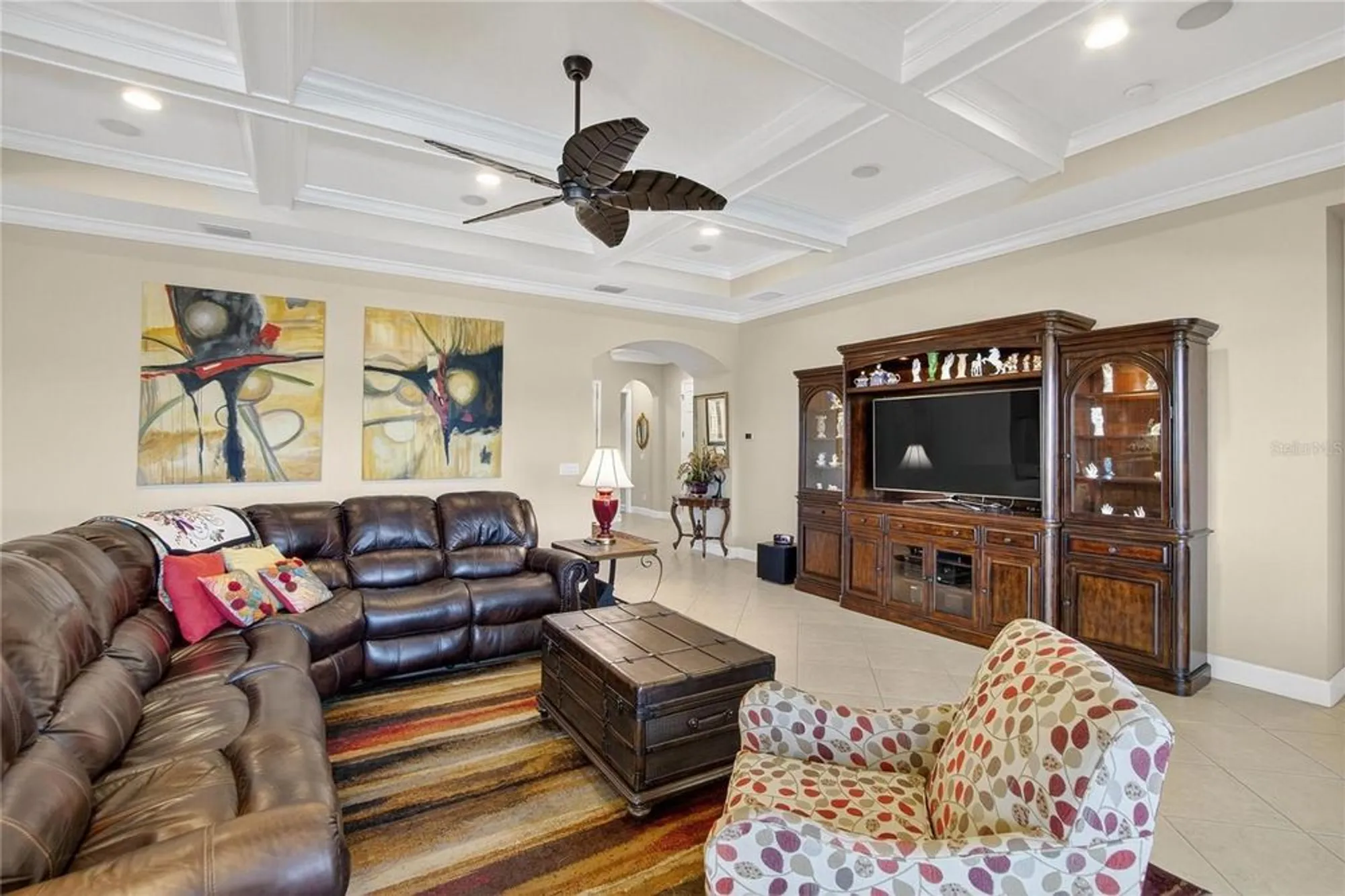 Property Slideshow image 13 of 88 | 1616 emerald dunes dr, Sun City Center, FL, 33573