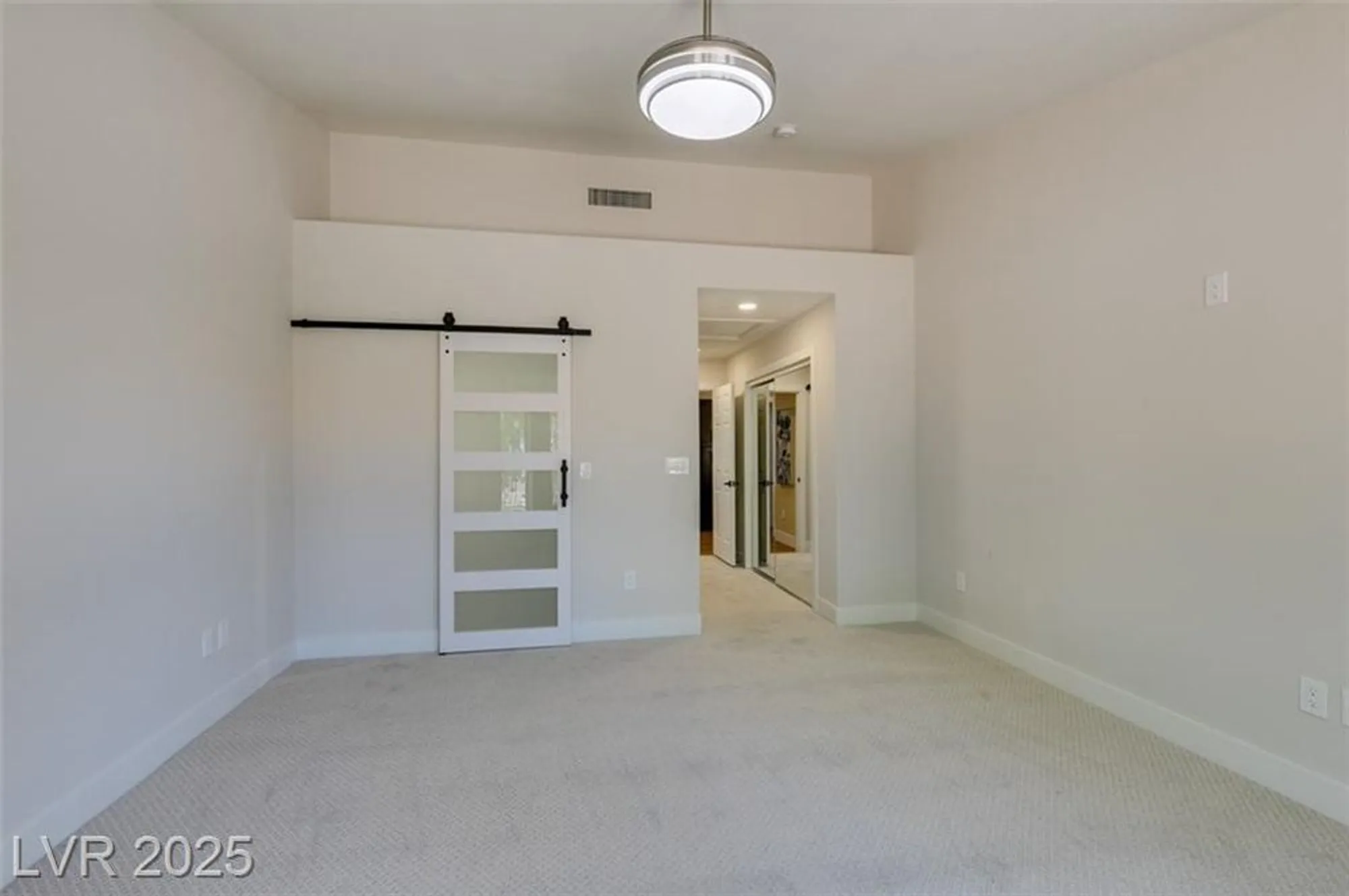 Property Slideshow image 13 of 30 | 9800 rosamond dr, Las Vegas, NV, 89134