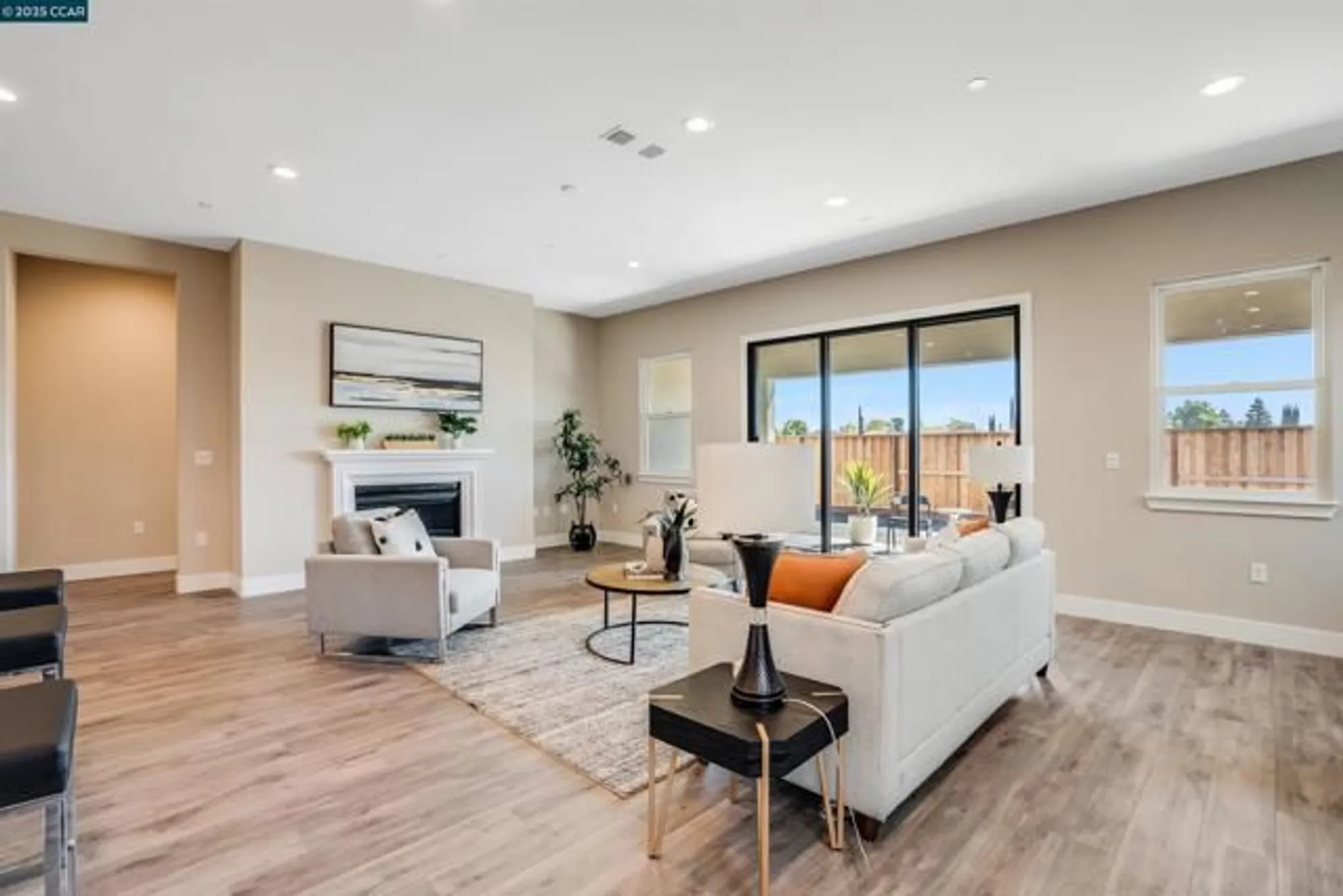 Property Slideshow image 9 of 45 | 1567 aloha ln, Tracy, CA, 95377