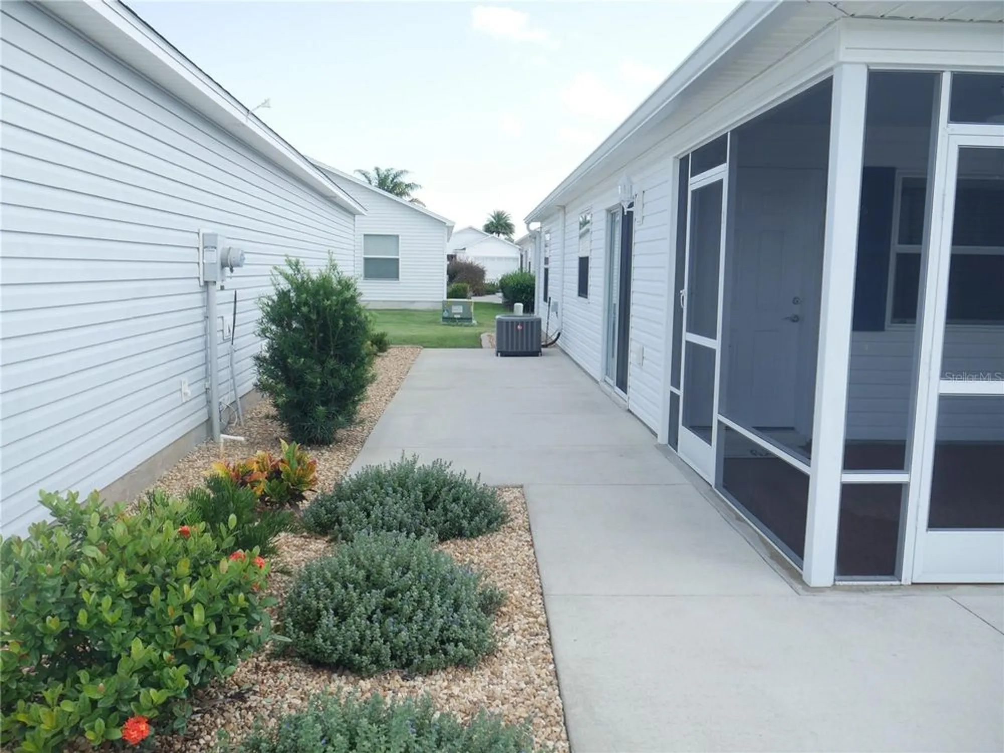 Property Slideshow image 10 of 43 | 1390 viola ct, The Villages, FL, 32163