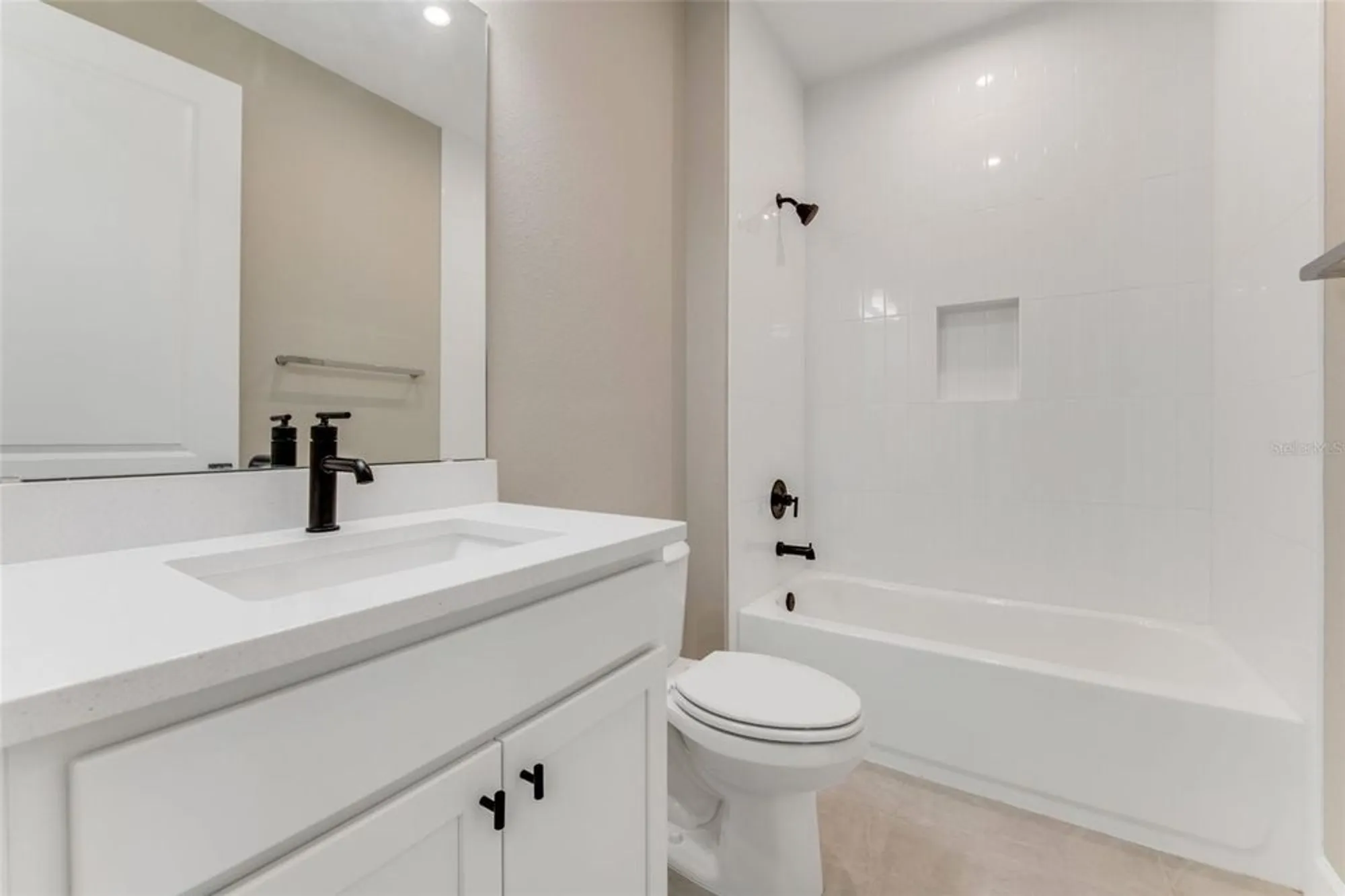 Property Slideshow image 18 of 22 | 1276 jackson hole ct, Deland, FL, 32724