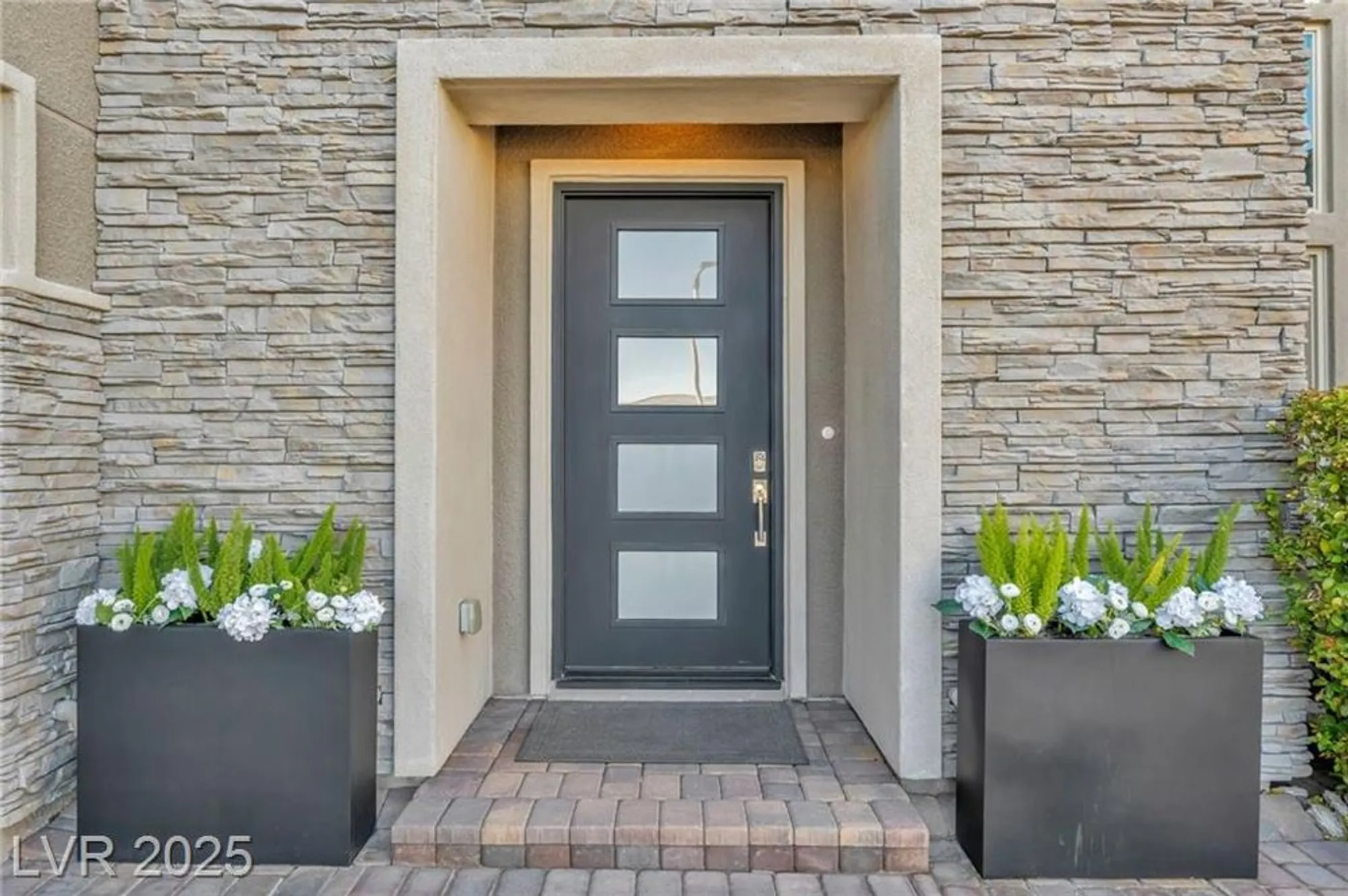 Property Slideshow image 21 of 95 | 10096 amethyst hills st, Las Vegas, NV, 89148