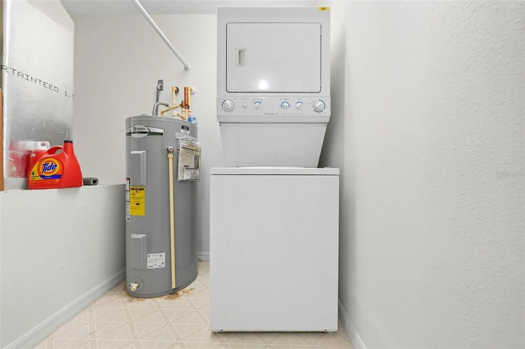 Property Slideshow image 19 of 34 | 543 cottage park ln, Leesburg, FL, 34748