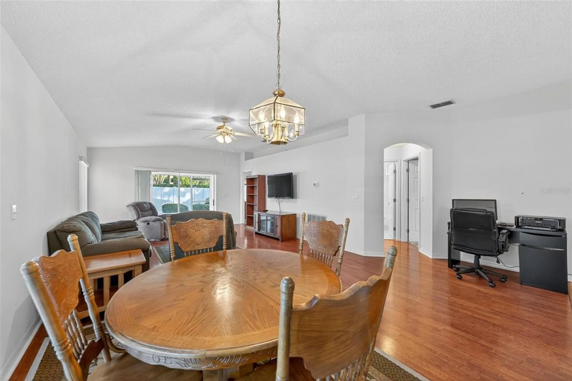 Property Slideshow image 19 of 63 | 4217 chamberlain way, Clermont, FL, 34711