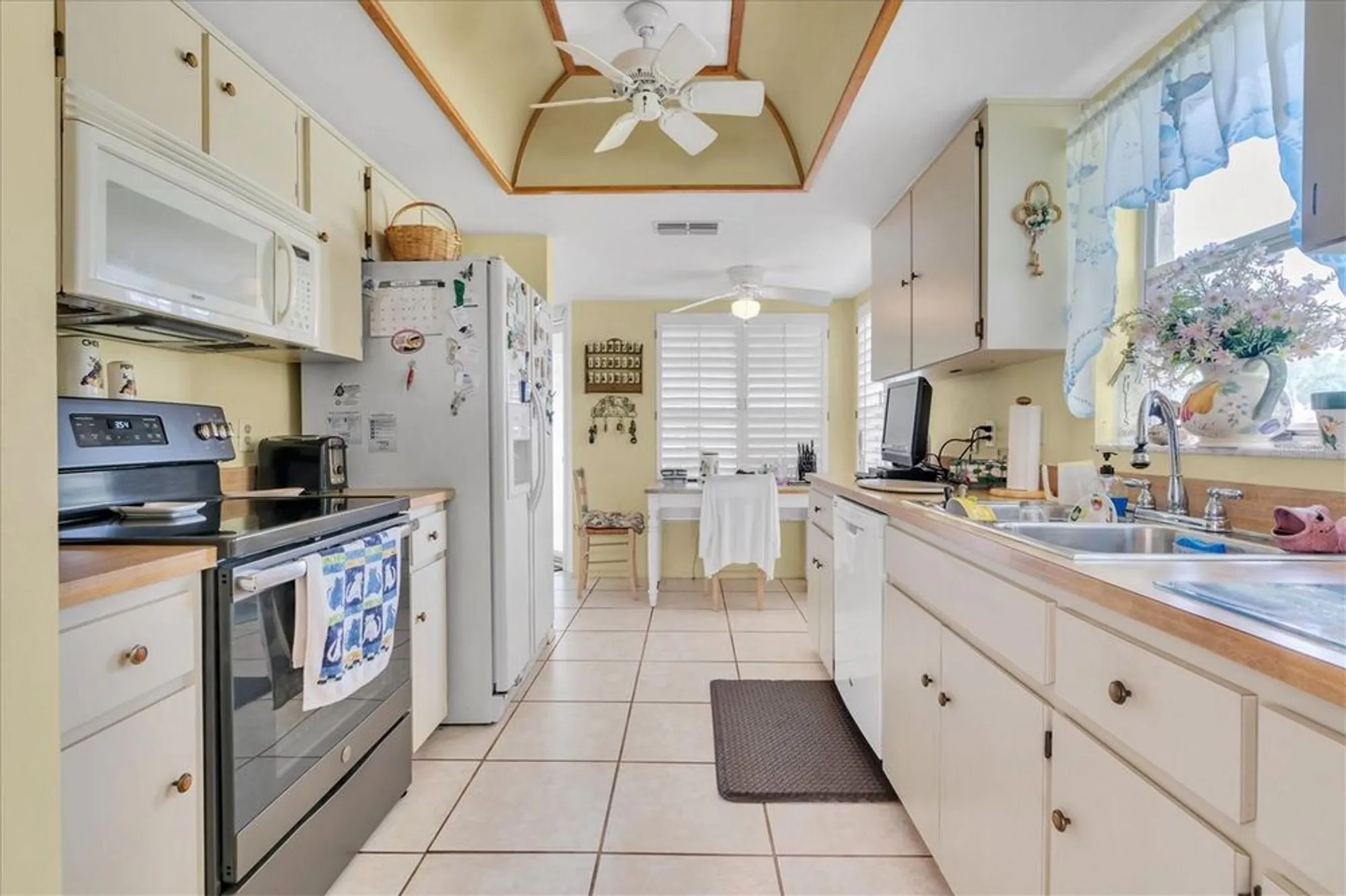 Property Slideshow image 13 of 30 | 4819 boonesboro ct, New Port Richey, FL, 34655