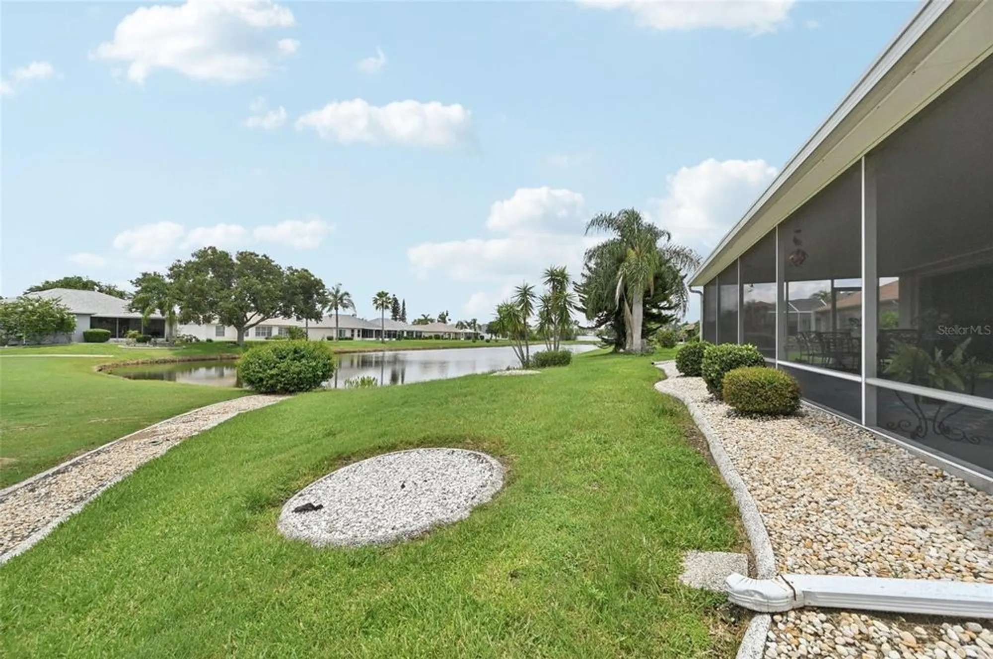 Property Slideshow image 7 of 46 | 2306 emerald lake dr, Sun City Center, FL, 33573