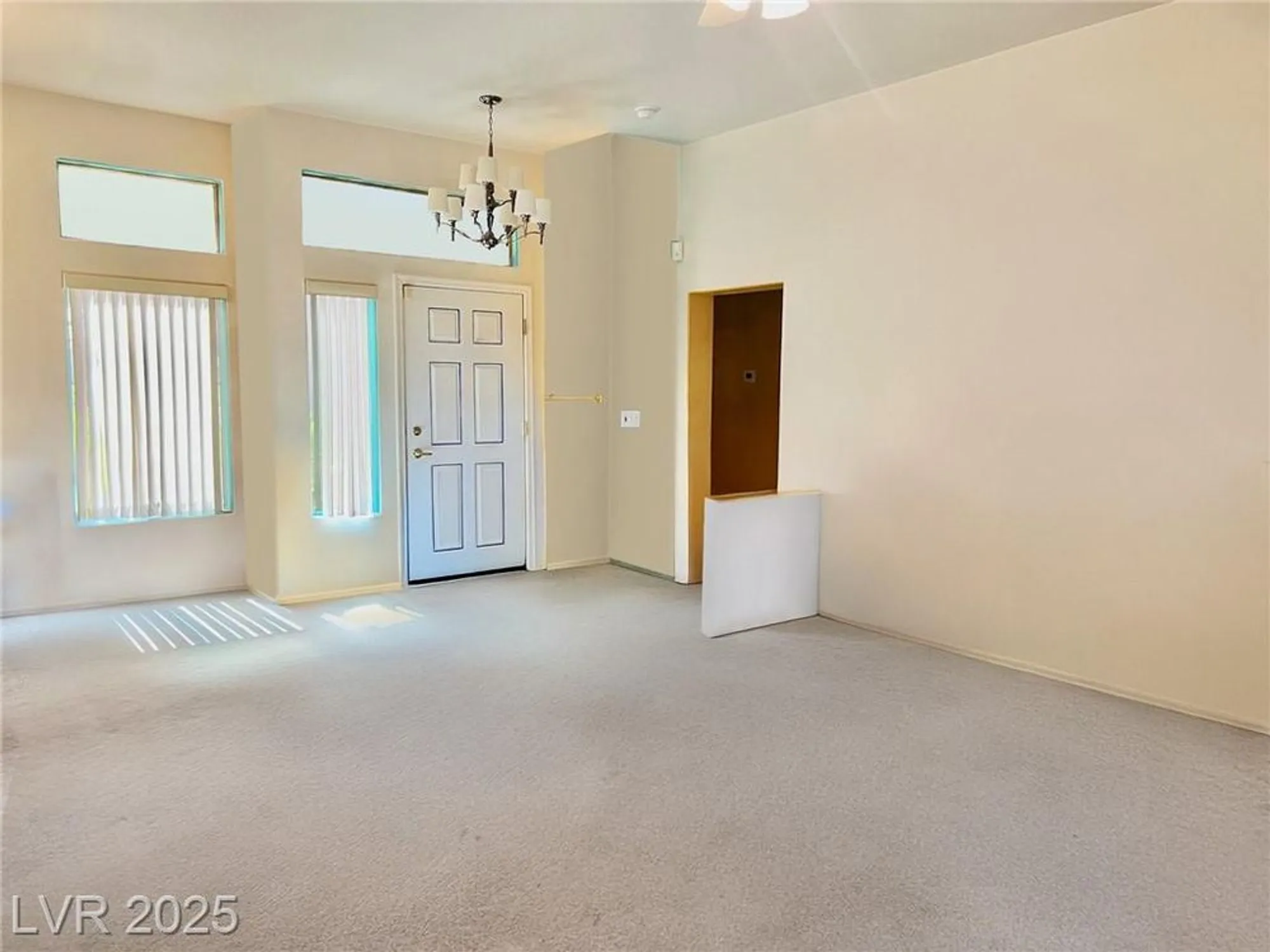 Property Slideshow image 4 of 21 | 3028 ripon dr, Las Vegas, NV, 89134