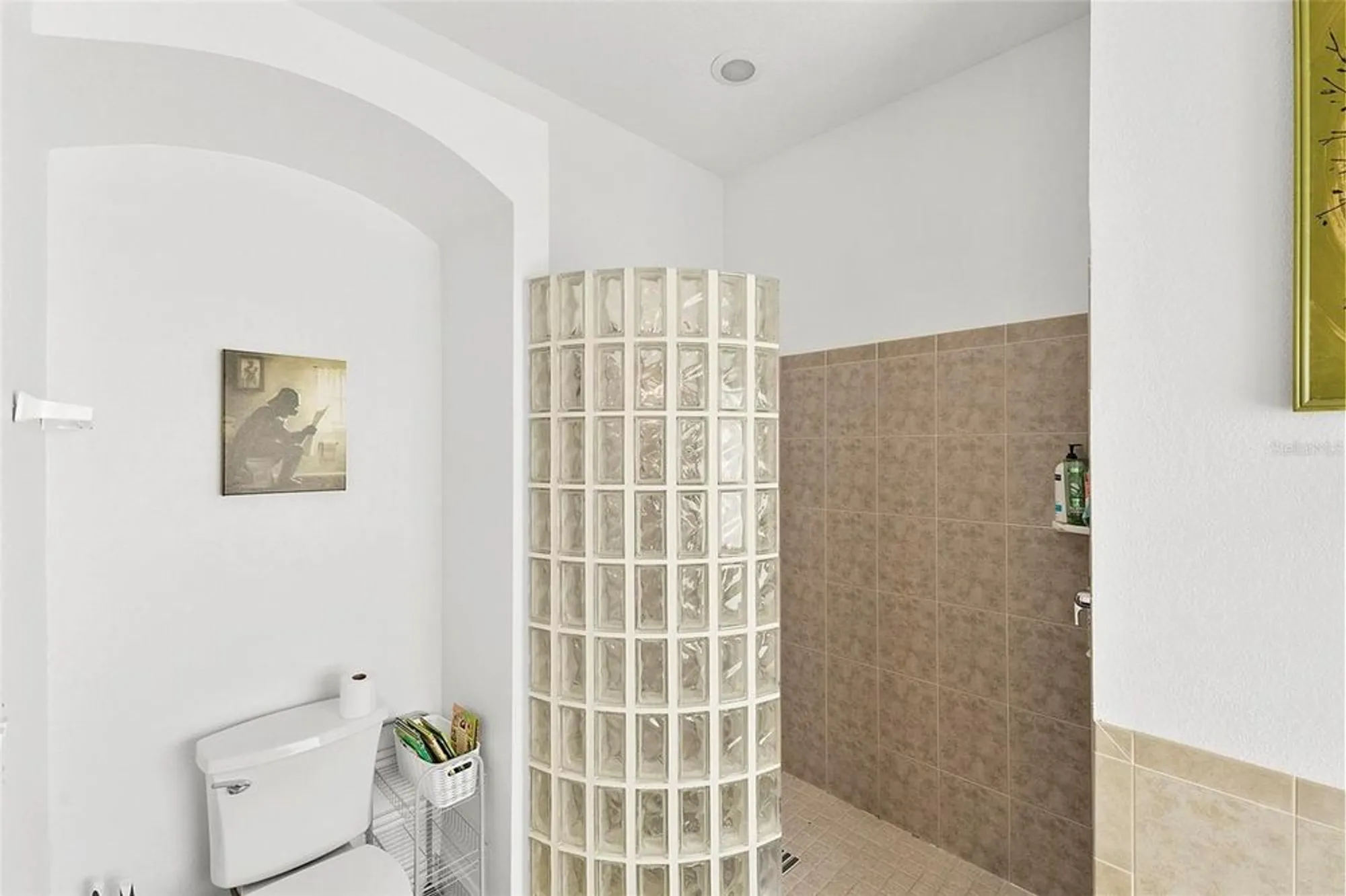 Property Slideshow image 19 of 41 | 3220 galty cir, Ormond Beach, FL, 32174