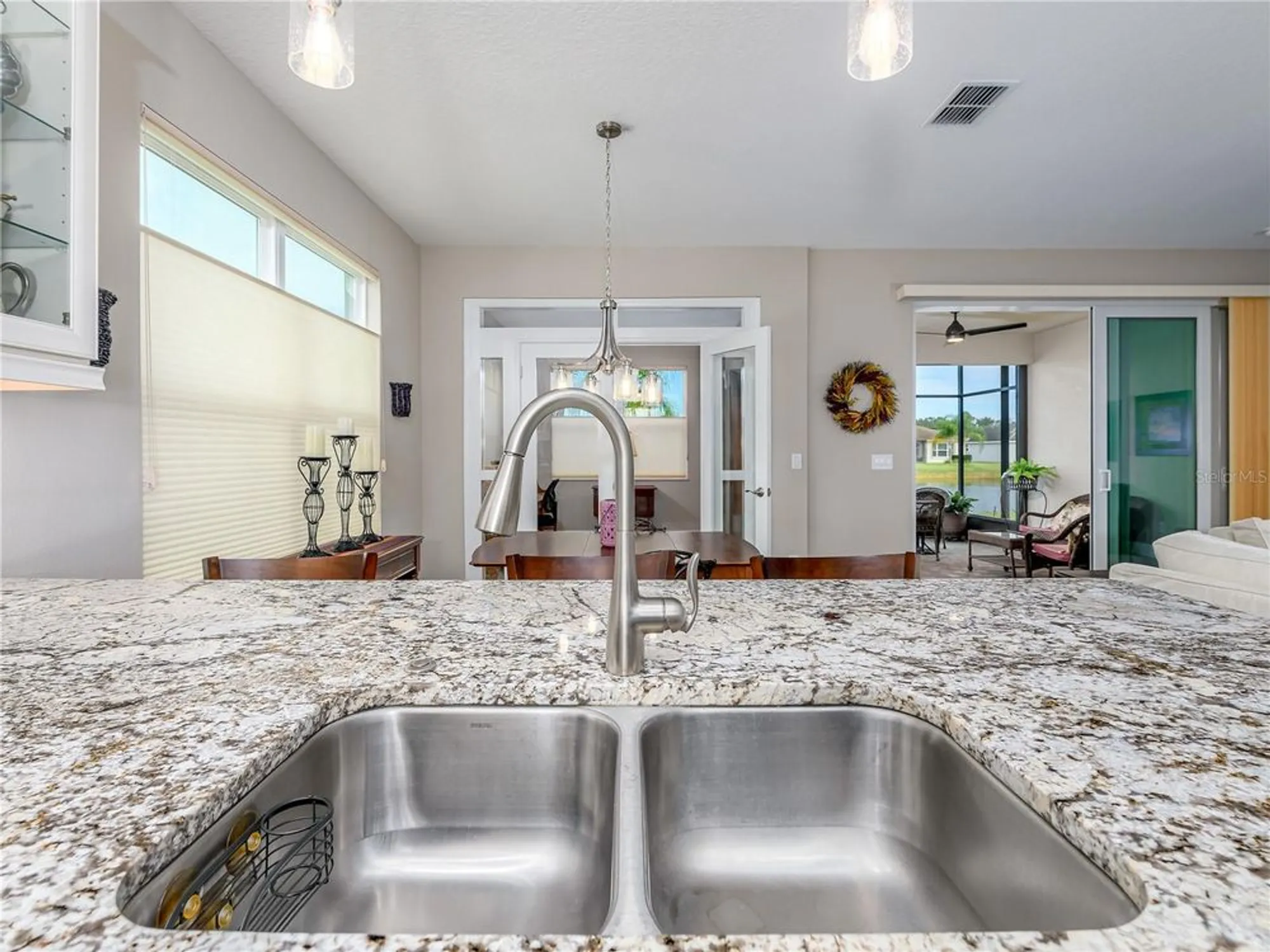 Property Slideshow image 21 of 54 | 5122 sierra falls ct, Wimauma, FL, 33598