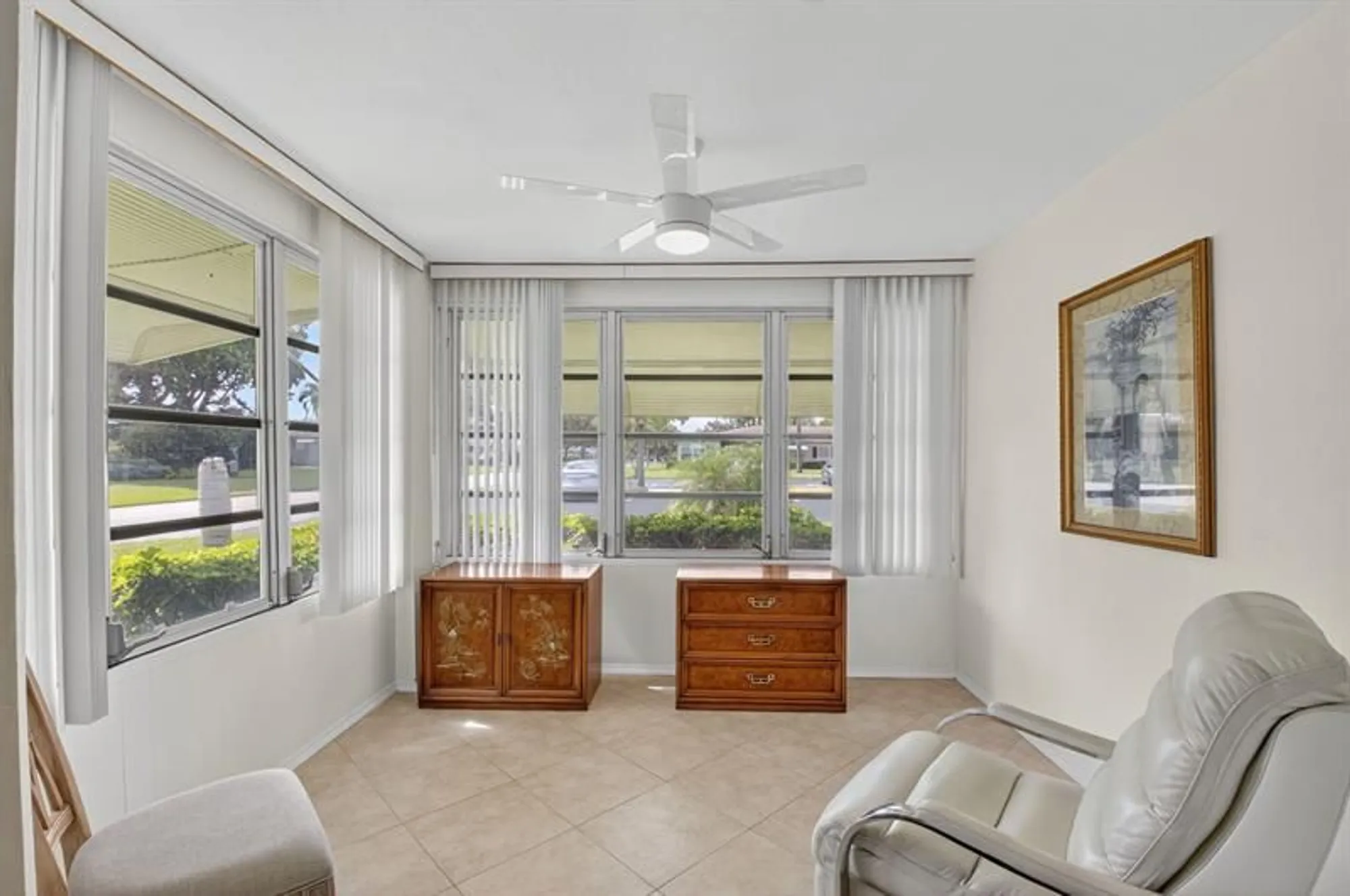 Property Slideshow image 8 of 28 | 1025 south dr d, Delray Beach, FL, 33445