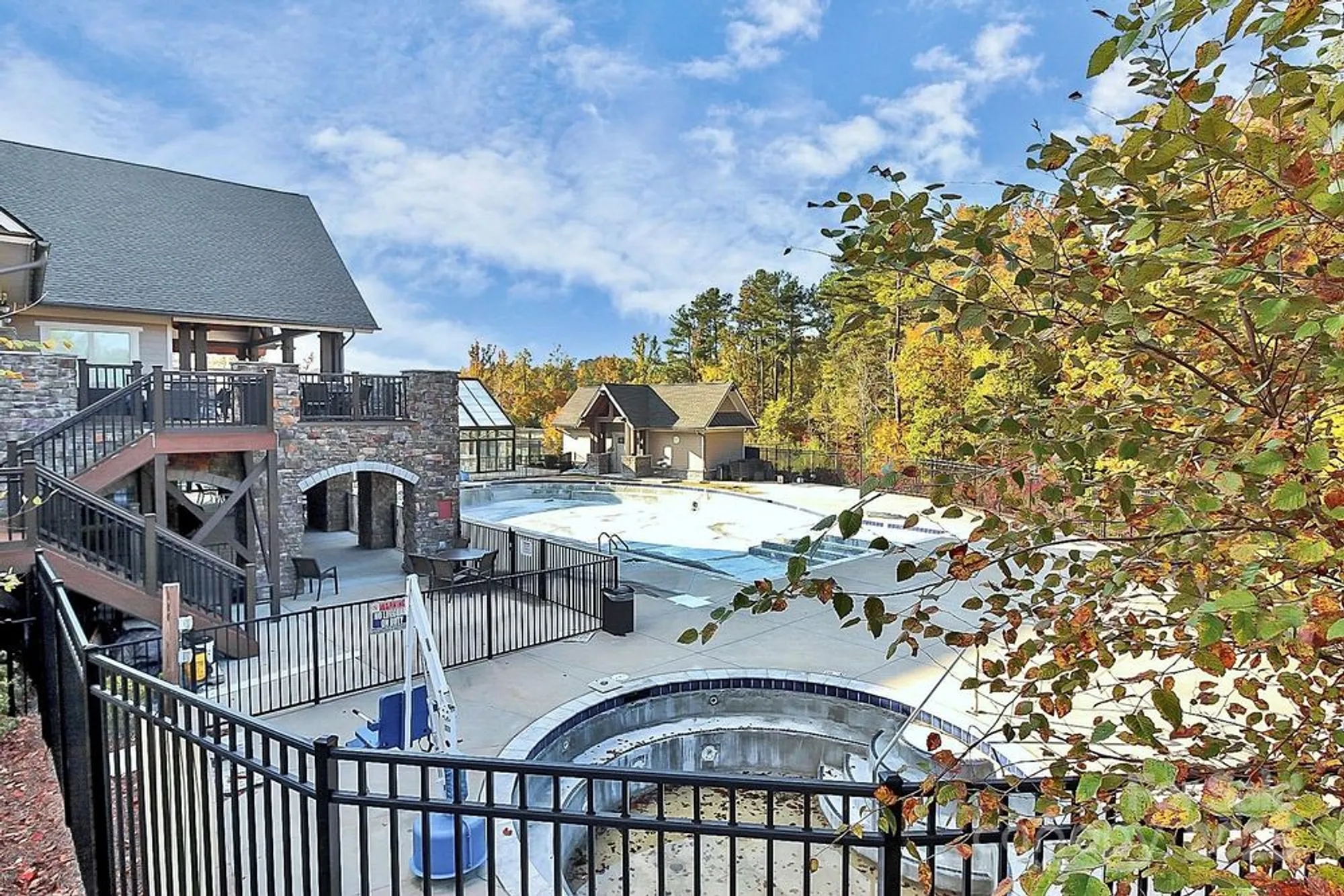 Property Slideshow image 7 of 46 | 14920 high bluff ct, Charlotte, NC, 28278