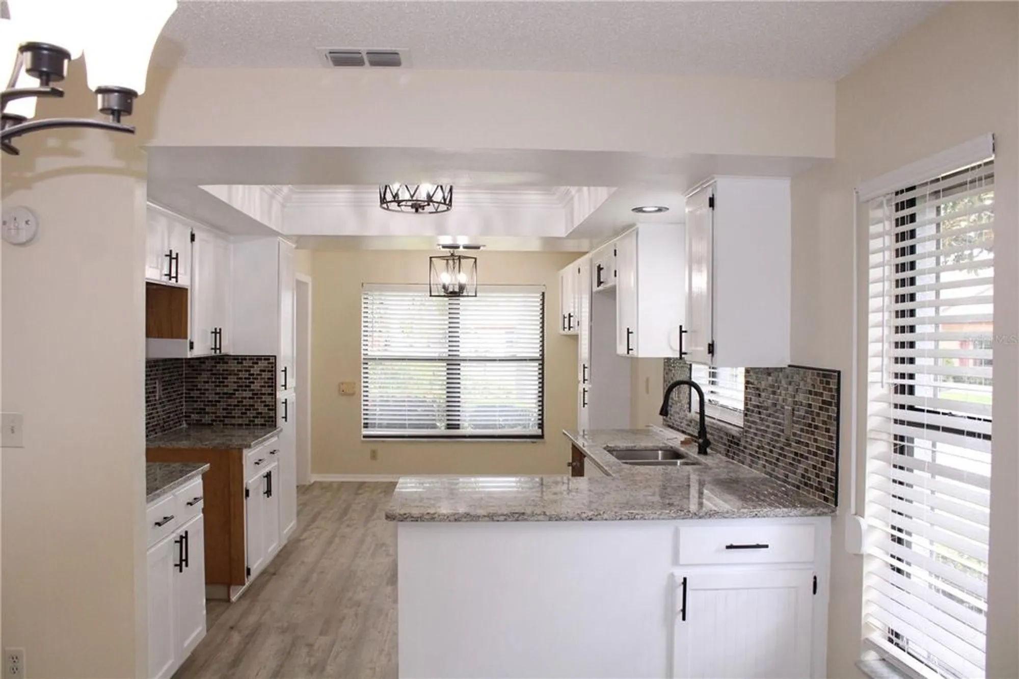 Property Slideshow image 10 of 31 | 2501 lonigan pl, Sun City Center, FL, 33573