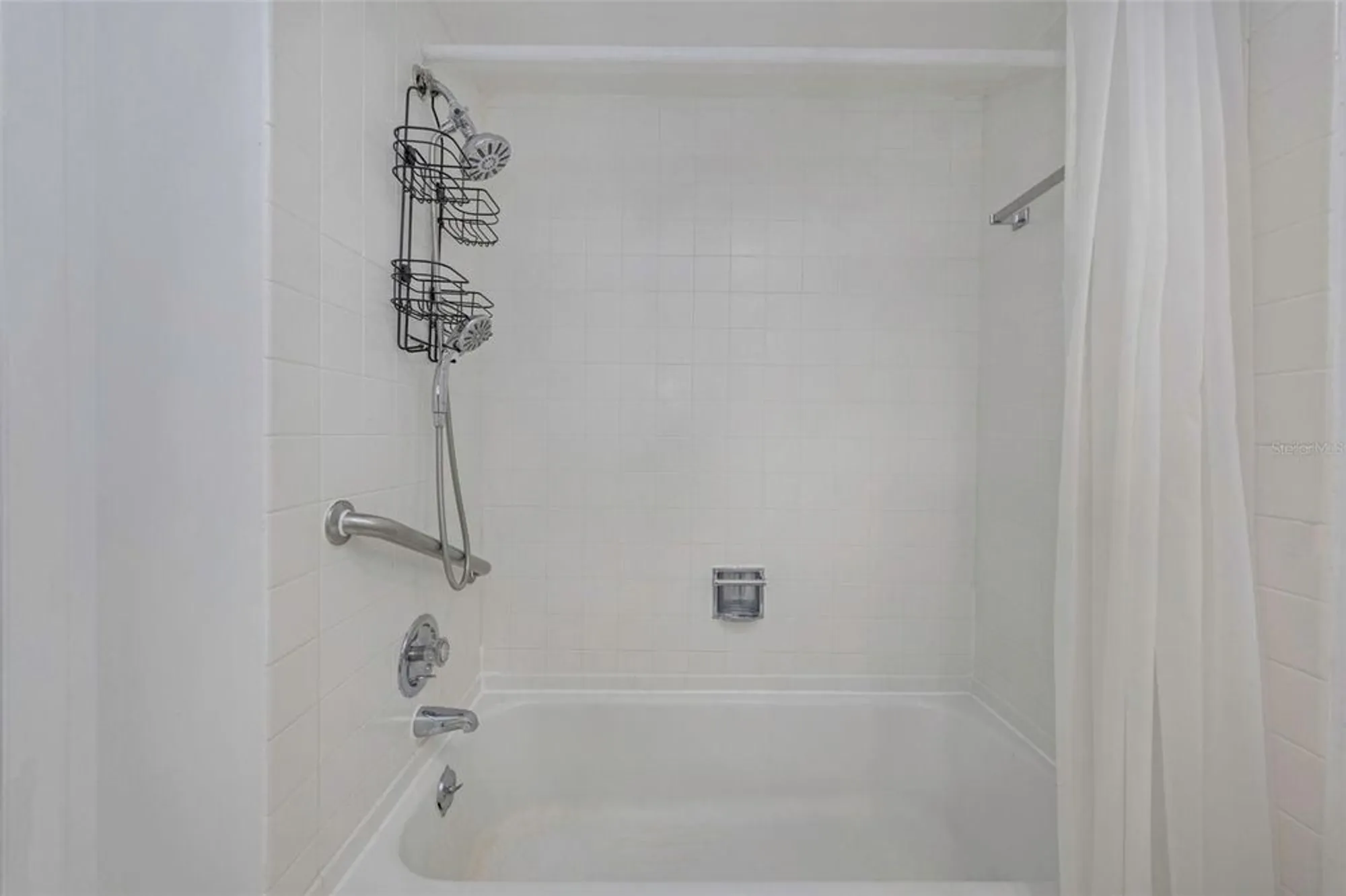 Property Slideshow image 31 of 95 | 4550 cove cir apt 207, St Petersburg, FL, 33708