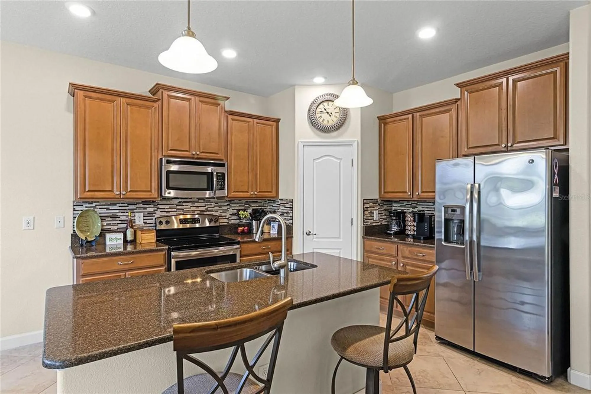 Property Slideshow image 10 of 46 | 4009 bedford ave, Winter Haven, FL, 33884