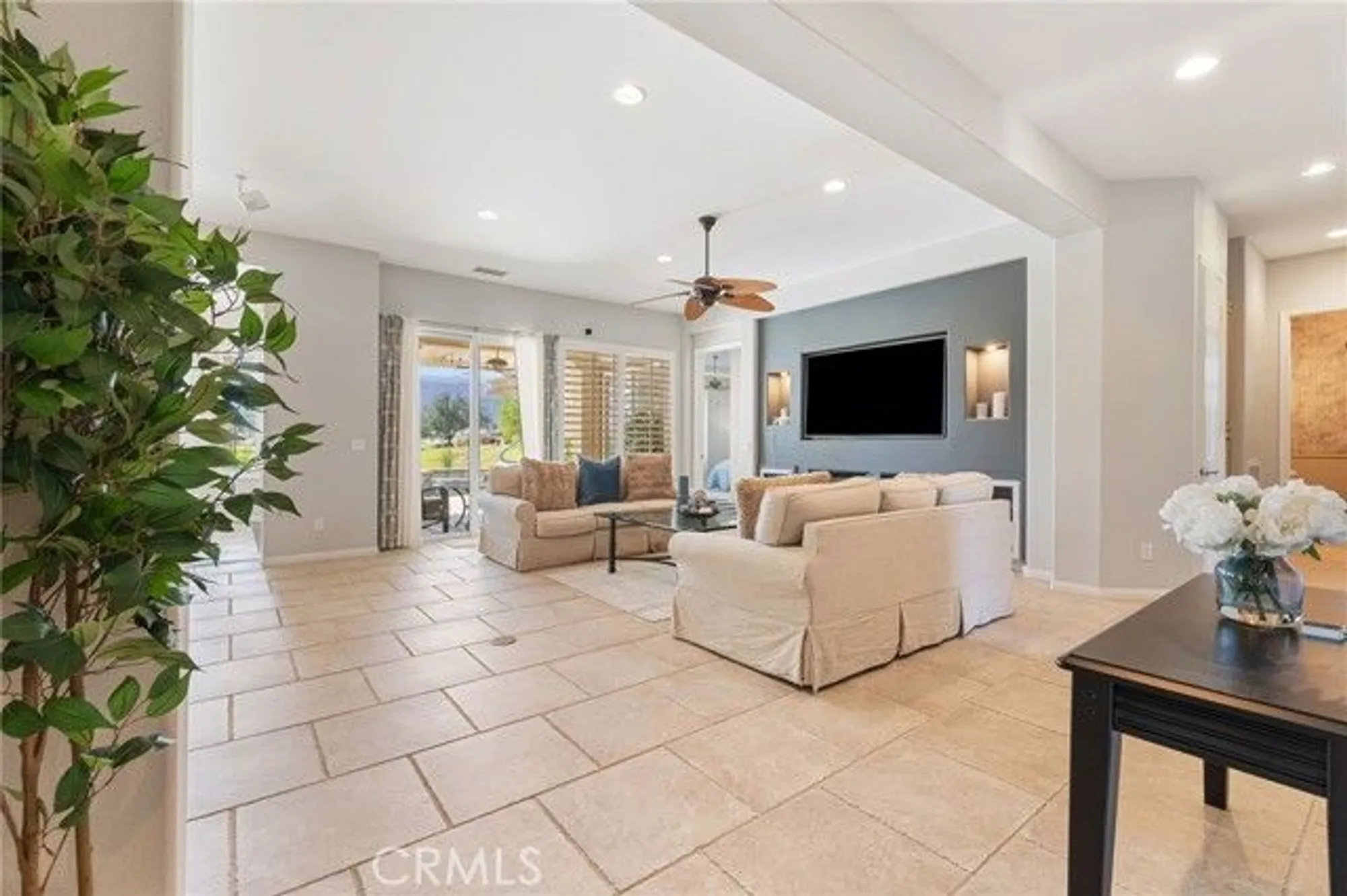 Property Slideshow image 14 of 75 | 81687 desert willow dr, La Quinta, CA, 92253