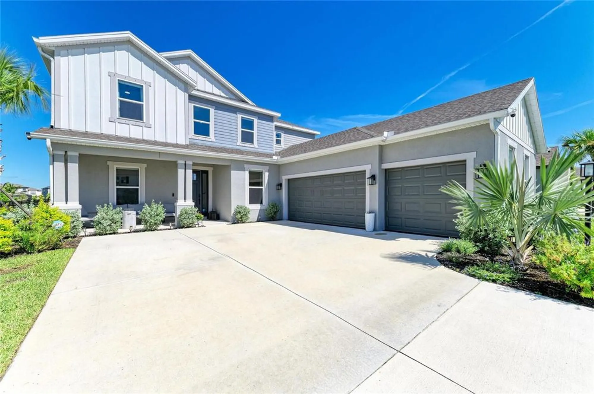 Property Slideshow image 13 of 100 | 16115 mount holly dr, Bradenton, FL, 34211